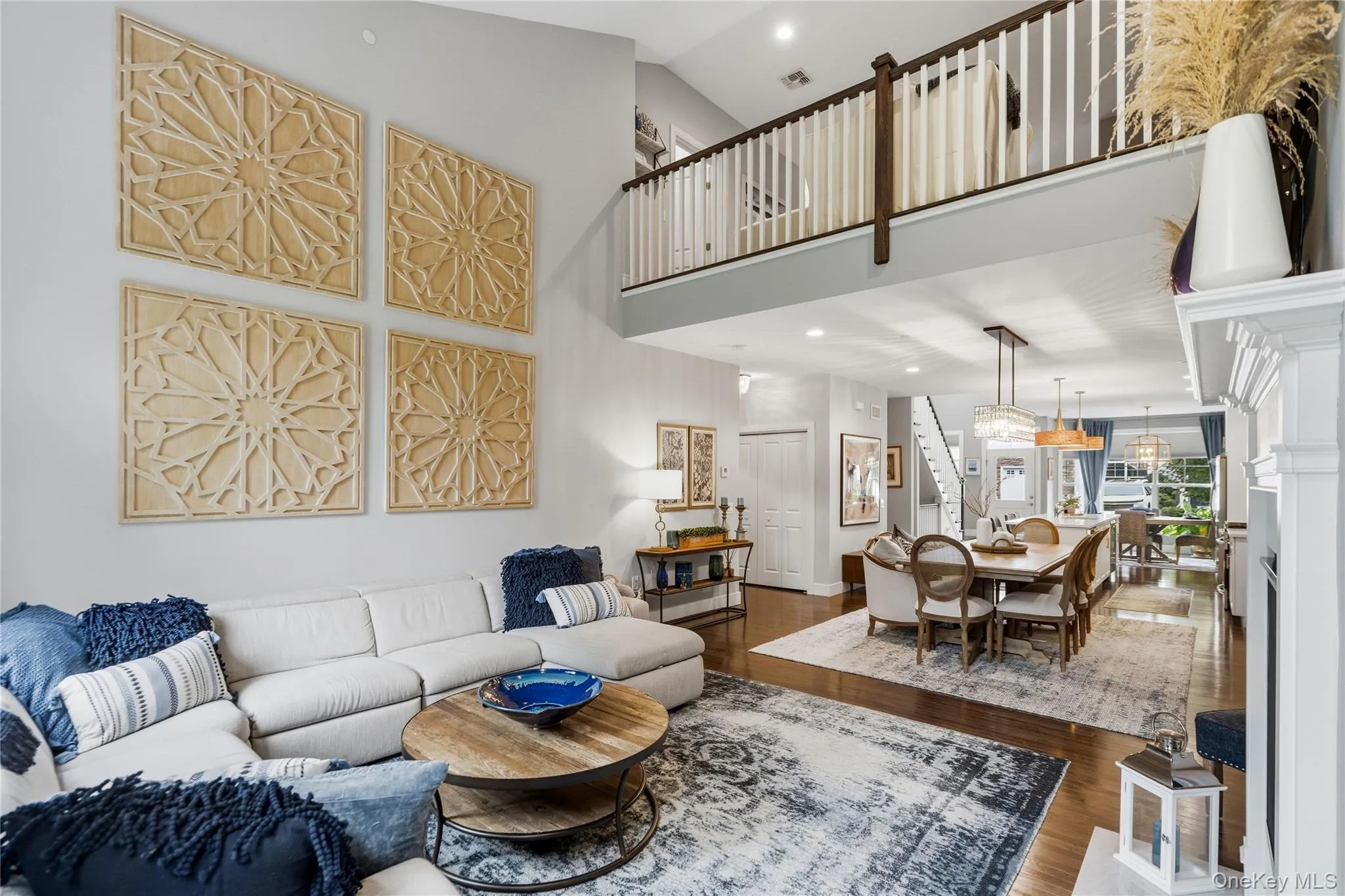 11 Silver Spruce Way, Smithtown, NY, 2 Bedroom Bedrooms, 9 Room Rooms,2 BathroomBathrooms,Residential Lease,For Rent,Silver Spruce,0,1054018 11 Silver Spruce Way, Smithtown, NY, 2 Bedroom Bedrooms, 9 Room Rooms,2 BathroomBathrooms,Residential Lease,For Rent,Silver Spruce,0,1054018