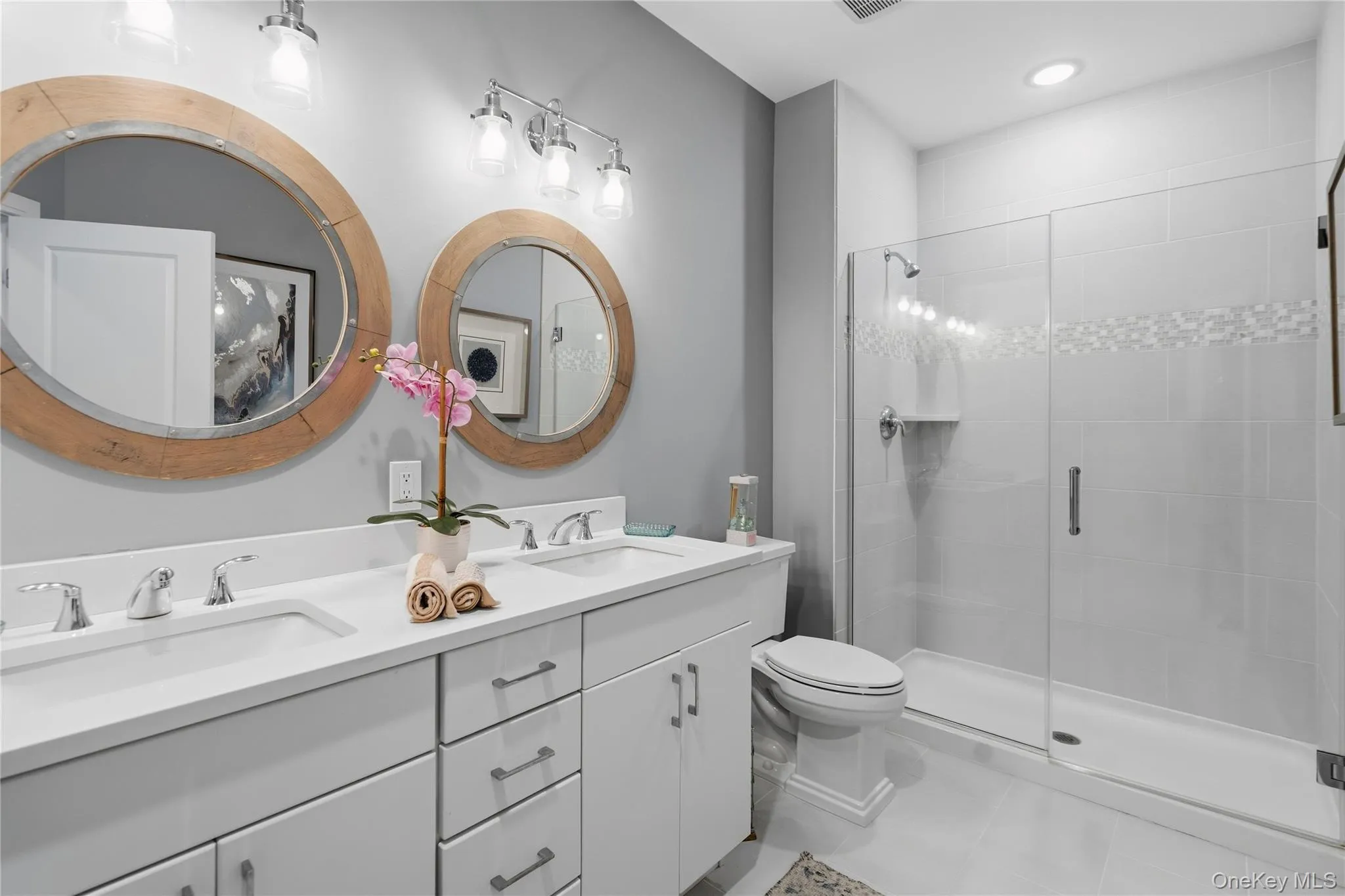 11 Silver Spruce Way, Smithtown, NY, 2 Bedroom Bedrooms, 9 Room Rooms,2 BathroomBathrooms,Residential Lease,For Rent,Silver Spruce,0,1054018 11 Silver Spruce Way, Smithtown, NY, 2 Bedroom Bedrooms, 9 Room Rooms,2 BathroomBathrooms,Residential Lease,For Rent,Silver Spruce,0,1054018