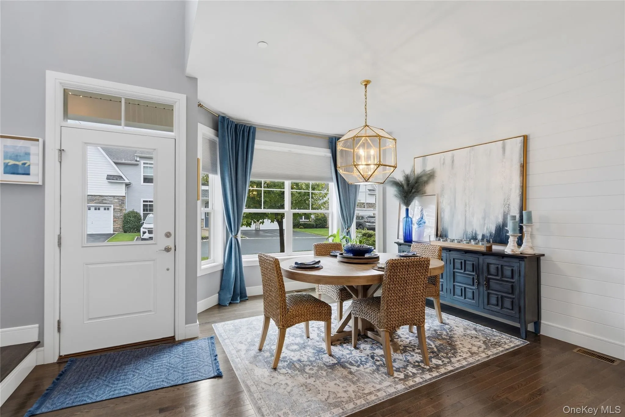 11 Silver Spruce Way, Smithtown, NY, 2 Bedroom Bedrooms, 9 Room Rooms,2 BathroomBathrooms,Residential Lease,For Rent,Silver Spruce,0,1054018 11 Silver Spruce Way, Smithtown, NY, 2 Bedroom Bedrooms, 9 Room Rooms,2 BathroomBathrooms,Residential Lease,For Rent,Silver Spruce,0,1054018