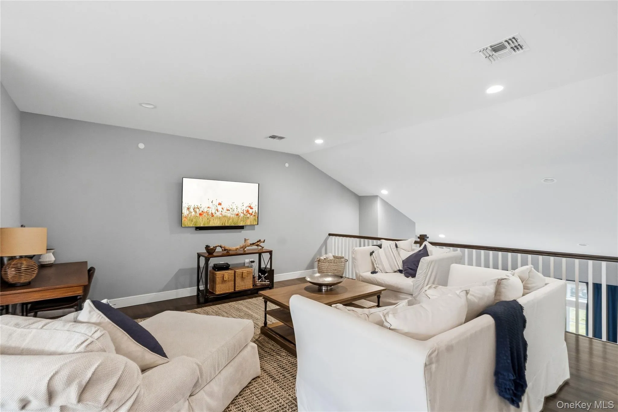 11 Silver Spruce Way, Smithtown, NY, 2 Bedroom Bedrooms, 9 Room Rooms,2 BathroomBathrooms,Residential Lease,For Rent,Silver Spruce,0,1054018 11 Silver Spruce Way, Smithtown, NY, 2 Bedroom Bedrooms, 9 Room Rooms,2 BathroomBathrooms,Residential Lease,For Rent,Silver Spruce,0,1054018