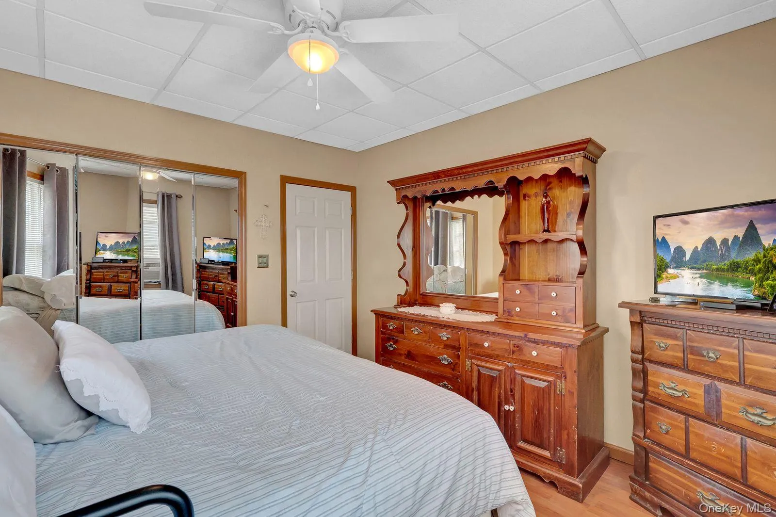 8787 254th Street, New York, NY, 3 Bedrooms Bedrooms, 8 Rooms Rooms,2 BathroomsBathrooms,Residential,For Rent,254th,0,1054019 8787 254th Street, New York, NY, 3 Bedrooms Bedrooms, 8 Rooms Rooms,2 BathroomsBathrooms,Residential,For Rent,254th,0,1054019