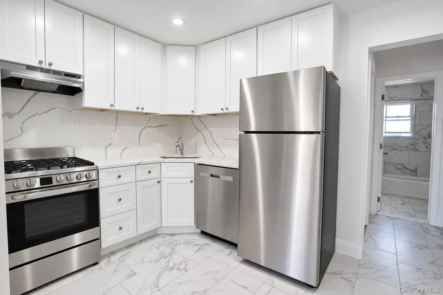330 Broadway, Long Beach, NY, 1 Bedroom Bedrooms, 4 Rooms Rooms,1 BathroomBathrooms,Residential Lease,For Rent,Broadway,0,1054020 330 Broadway, Long Beach, NY, 1 Bedroom Bedrooms, 4 Rooms Rooms,1 BathroomBathrooms,Residential Lease,For Rent,Broadway,0,1054020