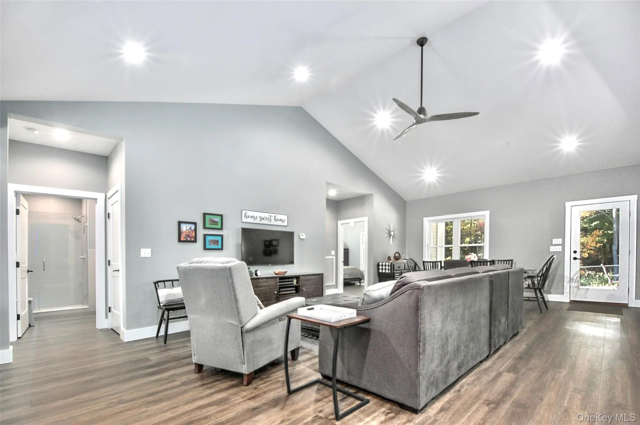 221 Maple Avenue, Monroe, NY, 2 Bedrooms Bedrooms, 6 Rooms Rooms,2 BathroomsBathrooms,Residential,For Rent,Maple,0,1054025 221 Maple Avenue, Monroe, NY, 2 Bedrooms Bedrooms, 6 Rooms Rooms,2 BathroomsBathrooms,Residential,For Rent,Maple,0,1054025
