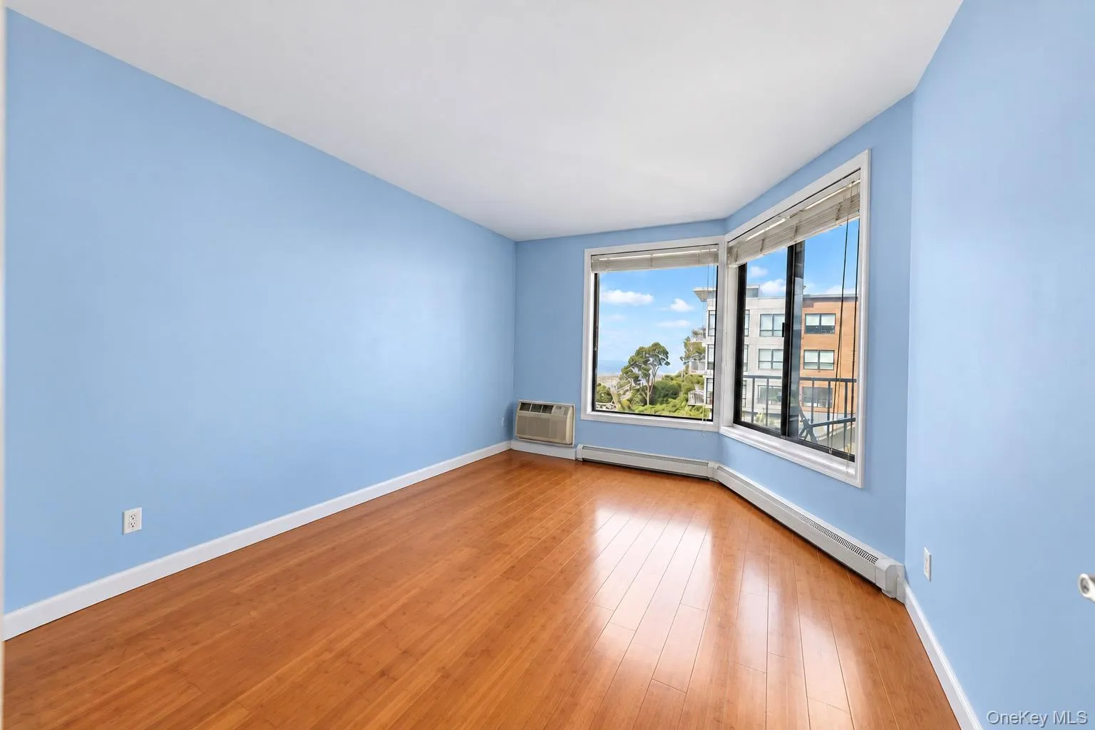 *Virtually Cleared* Bedroom *Virtually Cleared* Bedroom