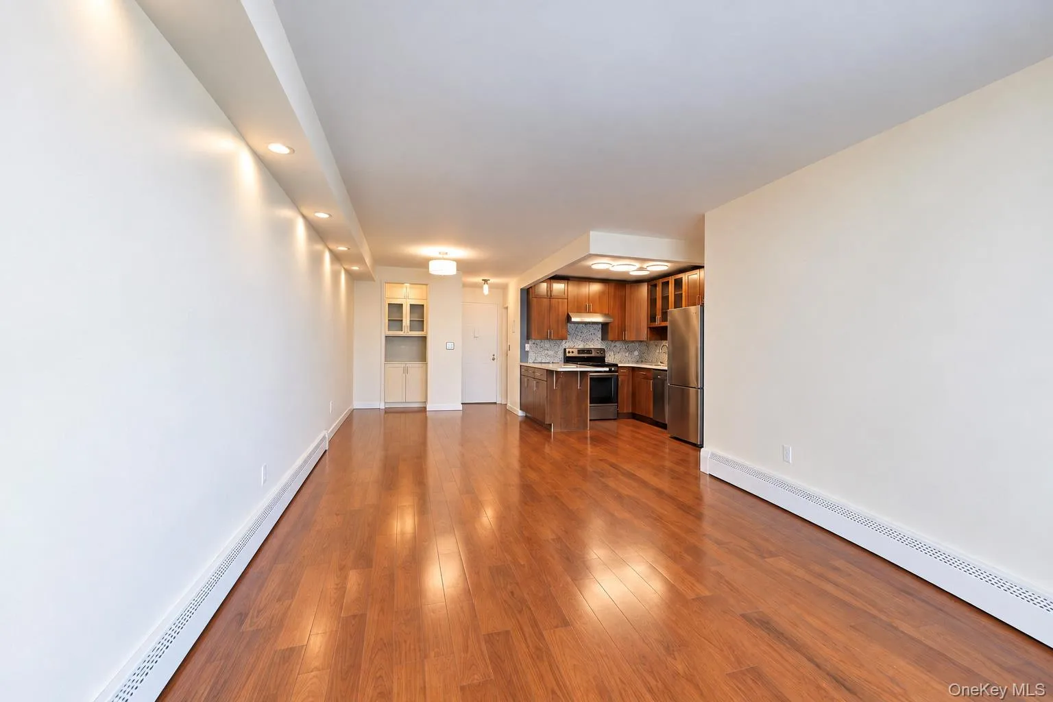 *Virtually Cleared*Open Layout, Kitchen, Dining Area and Living Room *Virtually Cleared*Open Layout, Kitchen, Dining Area and Living Room