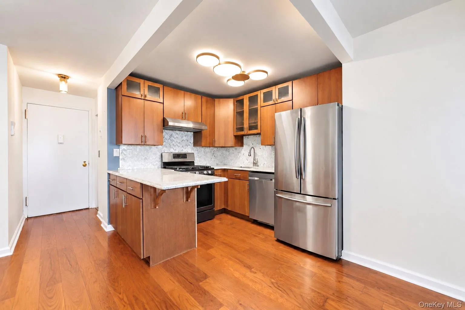 *Virtually Cleared* Kitchen *Virtually Cleared* Kitchen