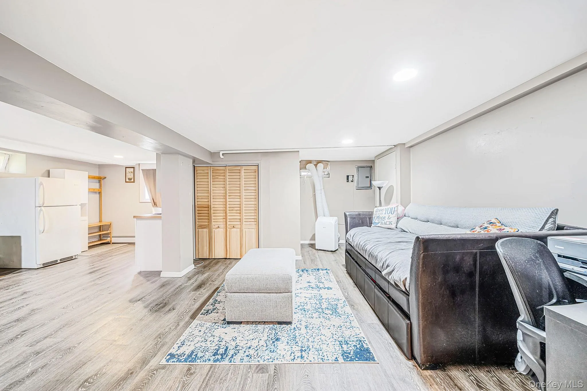 78 17th Street, Huntington, NY, 2 Bedrooms Bedrooms, 5 Rooms Rooms,1 BathroomBathrooms,Residential,For Rent,17th,0,1054036 78 17th Street, Huntington, NY, 2 Bedrooms Bedrooms, 5 Rooms Rooms,1 BathroomBathrooms,Residential,For Rent,17th,0,1054036