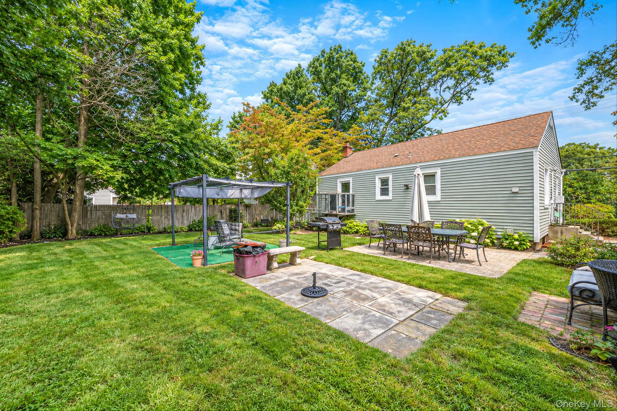 78 17th Street, Huntington, NY, 2 Bedrooms Bedrooms, 5 Rooms Rooms,1 BathroomBathrooms,Residential,For Rent,17th,0,1054036 78 17th Street, Huntington, NY, 2 Bedrooms Bedrooms, 5 Rooms Rooms,1 BathroomBathrooms,Residential,For Rent,17th,0,1054036