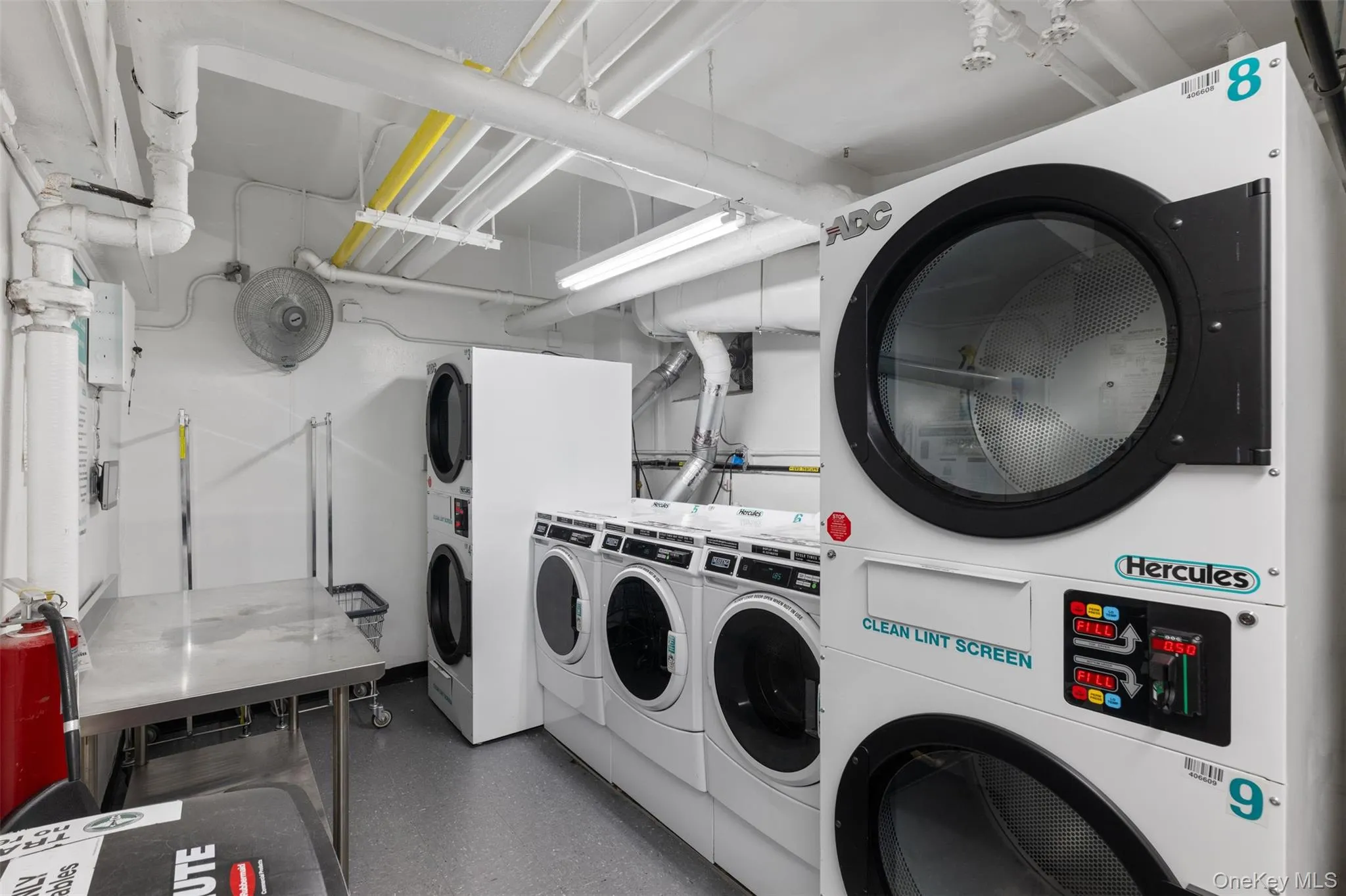 2390 Palisade Avenue, New York, NY, 1 Bedroom Bedrooms, 4 Rooms Rooms,1 BathroomBathrooms,Residential,For Rent,Palisade,0,1054044 2390 Palisade Avenue, New York, NY, 1 Bedroom Bedrooms, 4 Rooms Rooms,1 BathroomBathrooms,Residential,For Rent,Palisade,0,1054044