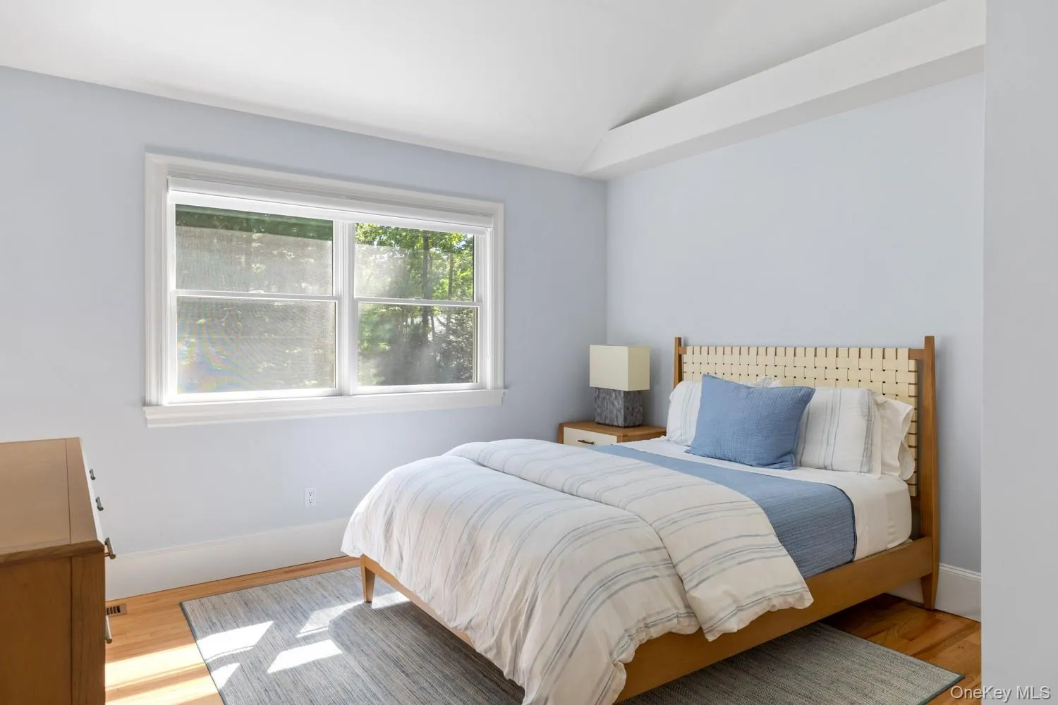37 Barnes Avenue, East Hampton, NY, 4 Bedrooms Bedrooms, 9 Rooms Rooms,4 BathroomsBathrooms,Residential,For Rent,Barnes,0,1054046 37 Barnes Avenue, East Hampton, NY, 4 Bedrooms Bedrooms, 9 Rooms Rooms,4 BathroomsBathrooms,Residential,For Rent,Barnes,0,1054046