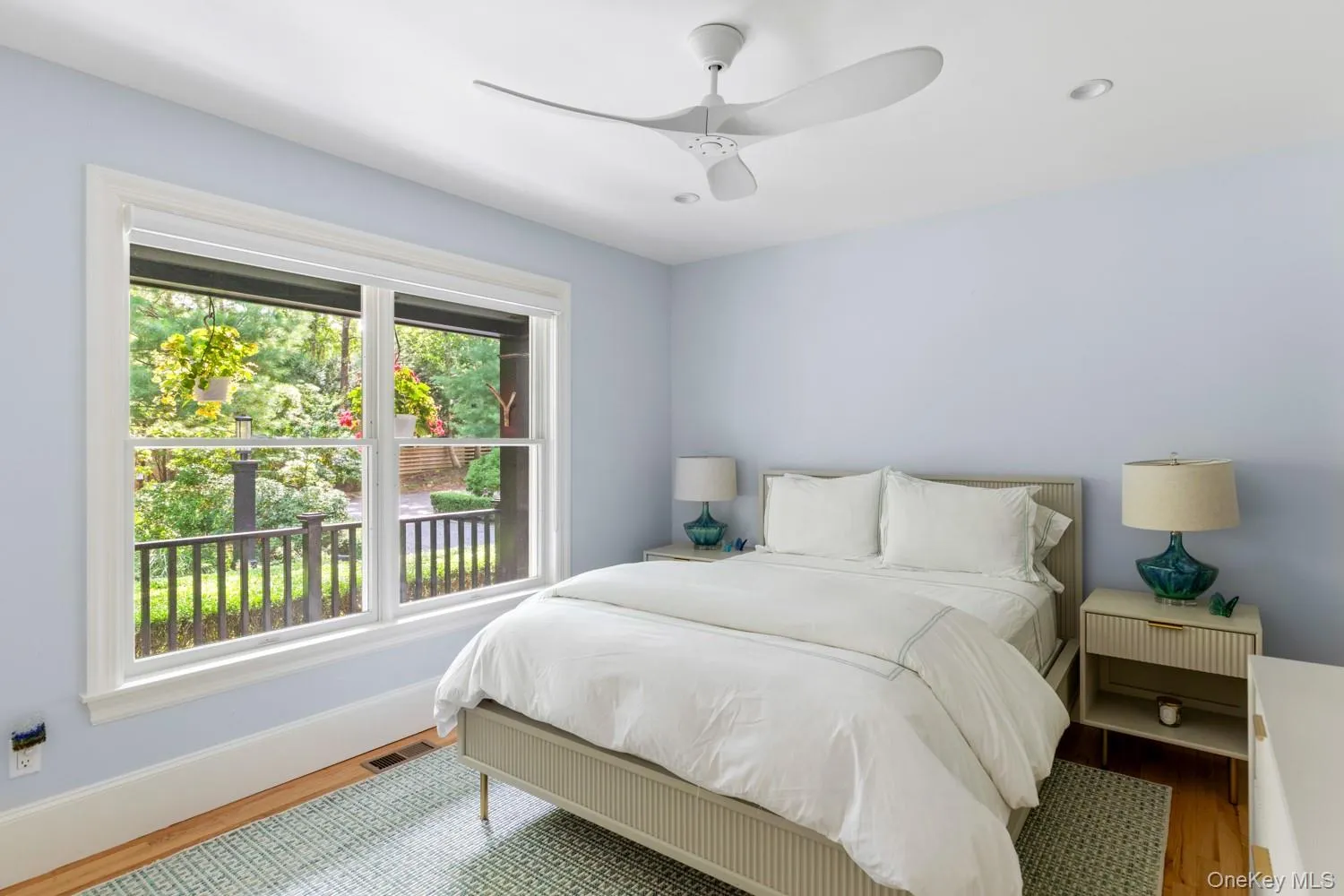 37 Barnes Avenue, East Hampton, NY, 4 Bedrooms Bedrooms, 9 Rooms Rooms,4 BathroomsBathrooms,Residential,For Rent,Barnes,0,1054046 37 Barnes Avenue, East Hampton, NY, 4 Bedrooms Bedrooms, 9 Rooms Rooms,4 BathroomsBathrooms,Residential,For Rent,Barnes,0,1054046