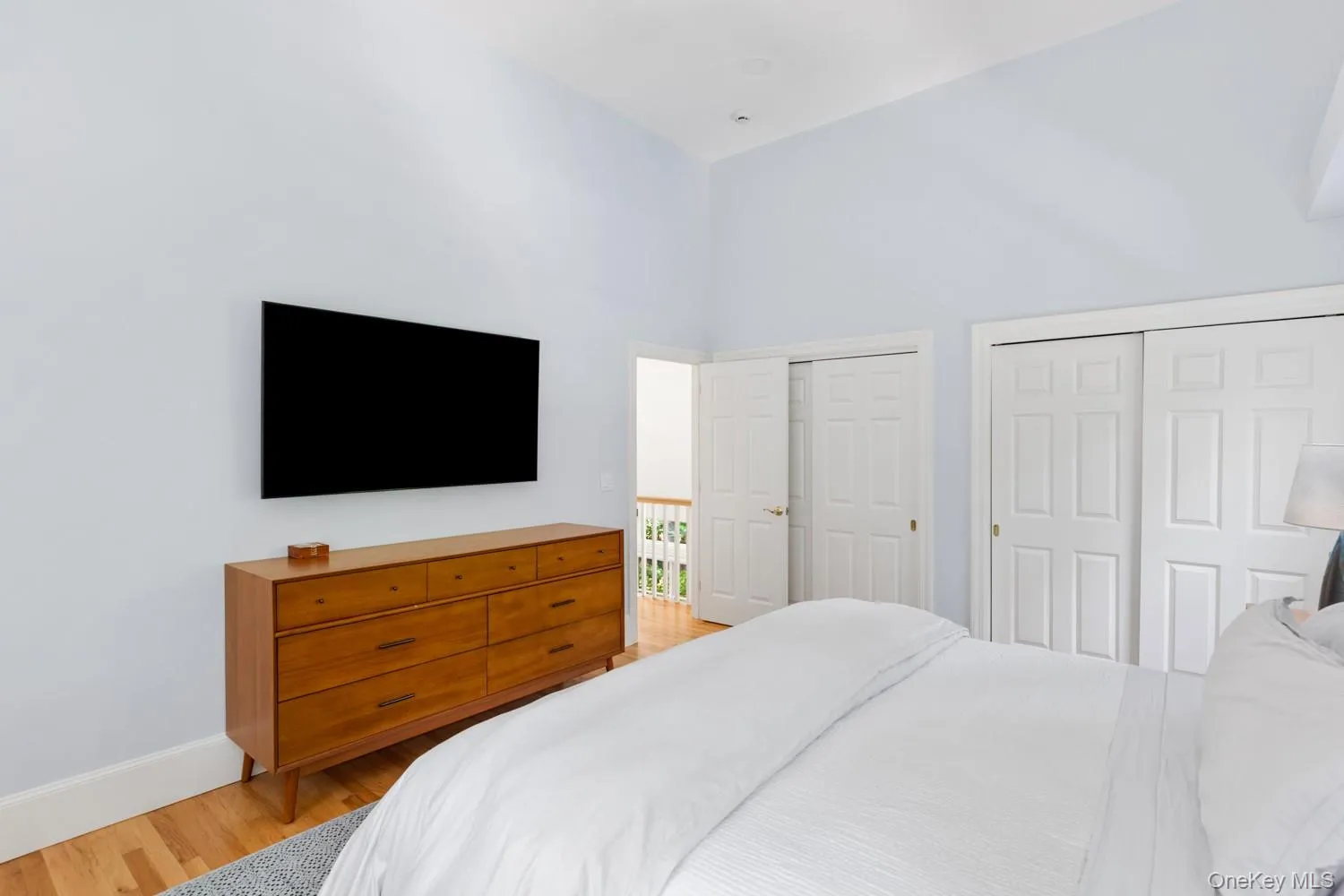 37 Barnes Avenue, East Hampton, NY, 4 Bedrooms Bedrooms, 9 Rooms Rooms,4 BathroomsBathrooms,Residential,For Rent,Barnes,0,1054046 37 Barnes Avenue, East Hampton, NY, 4 Bedrooms Bedrooms, 9 Rooms Rooms,4 BathroomsBathrooms,Residential,For Rent,Barnes,0,1054046