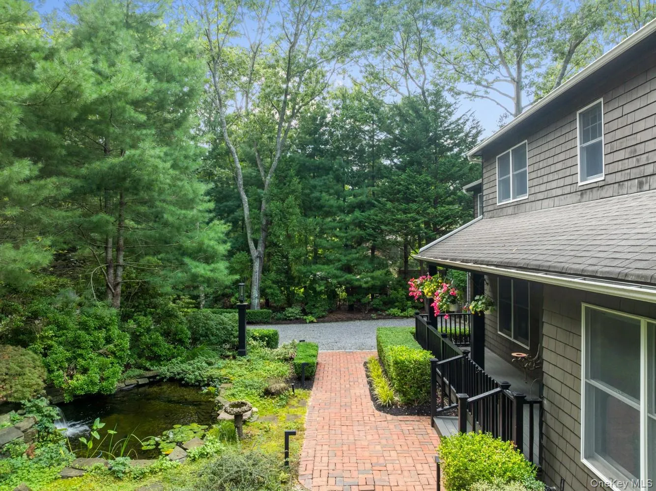37 Barnes Avenue, East Hampton, NY, 4 Bedrooms Bedrooms, 9 Rooms Rooms,4 BathroomsBathrooms,Residential,For Rent,Barnes,0,1054046 37 Barnes Avenue, East Hampton, NY, 4 Bedrooms Bedrooms, 9 Rooms Rooms,4 BathroomsBathrooms,Residential,For Rent,Barnes,0,1054046