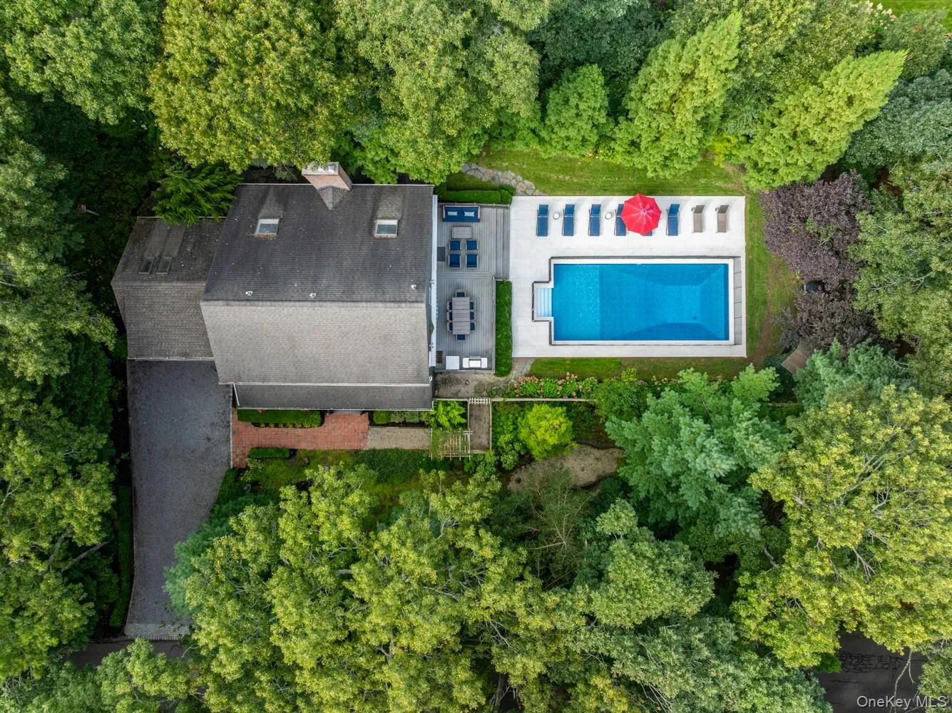 37 Barnes Avenue, East Hampton, NY, 4 Bedrooms Bedrooms, 9 Rooms Rooms,4 BathroomsBathrooms,Residential,For Rent,Barnes,0,1054046 37 Barnes Avenue, East Hampton, NY, 4 Bedrooms Bedrooms, 9 Rooms Rooms,4 BathroomsBathrooms,Residential,For Rent,Barnes,0,1054046