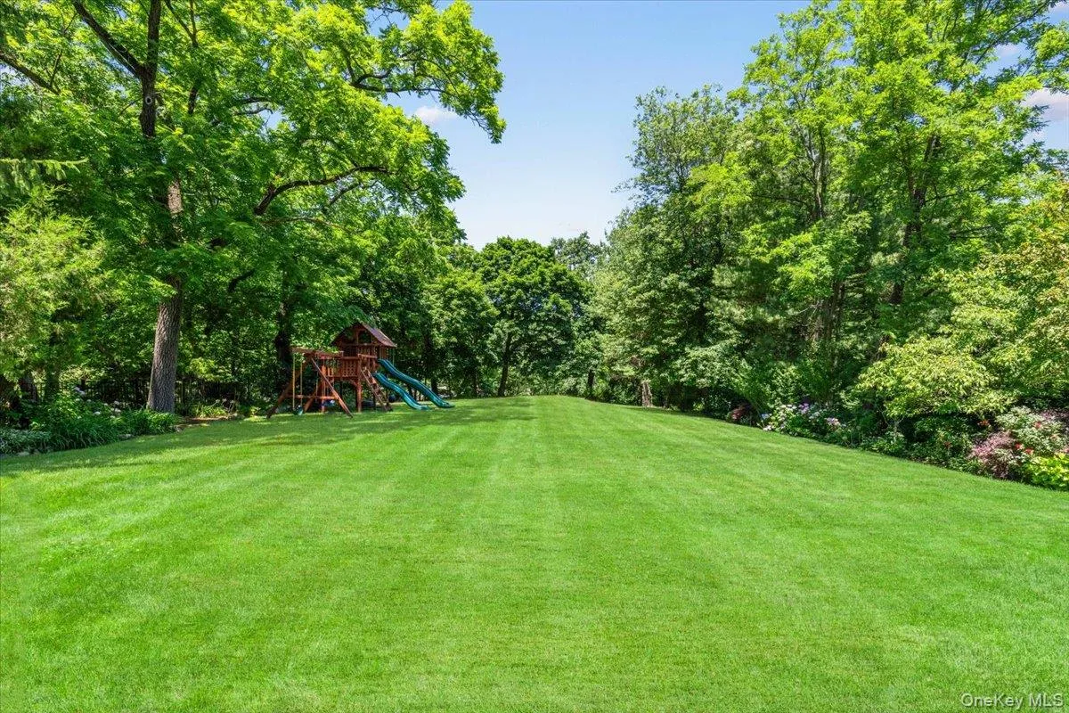 355 Grace Church Street, Rye City, NY, 7 Bedrooms Bedrooms, 15 Rooms Rooms,7 BathroomsBathrooms,Residential,For Rent,Grace Church,0,1054047 355 Grace Church Street, Rye City, NY, 7 Bedrooms Bedrooms, 15 Rooms Rooms,7 BathroomsBathrooms,Residential,For Rent,Grace Church,0,1054047