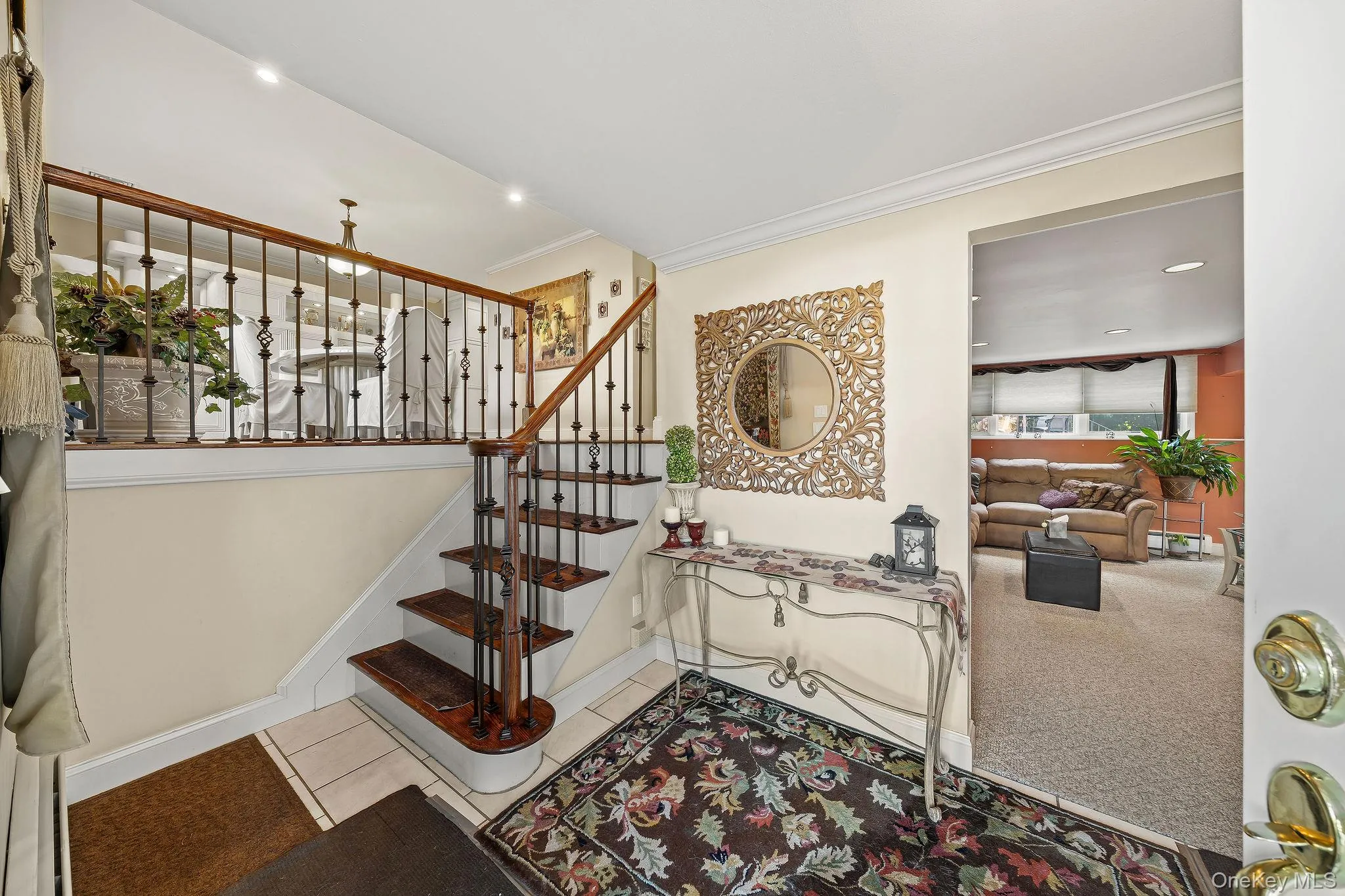 14 Kay Street, Oyster Bay, NY, 3 Bedrooms Bedrooms, 7 Rooms Rooms,2 BathroomsBathrooms,Residential,For Rent,Kay,0,1054054 14 Kay Street, Oyster Bay, NY, 3 Bedrooms Bedrooms, 7 Rooms Rooms,2 BathroomsBathrooms,Residential,For Rent,Kay,0,1054054