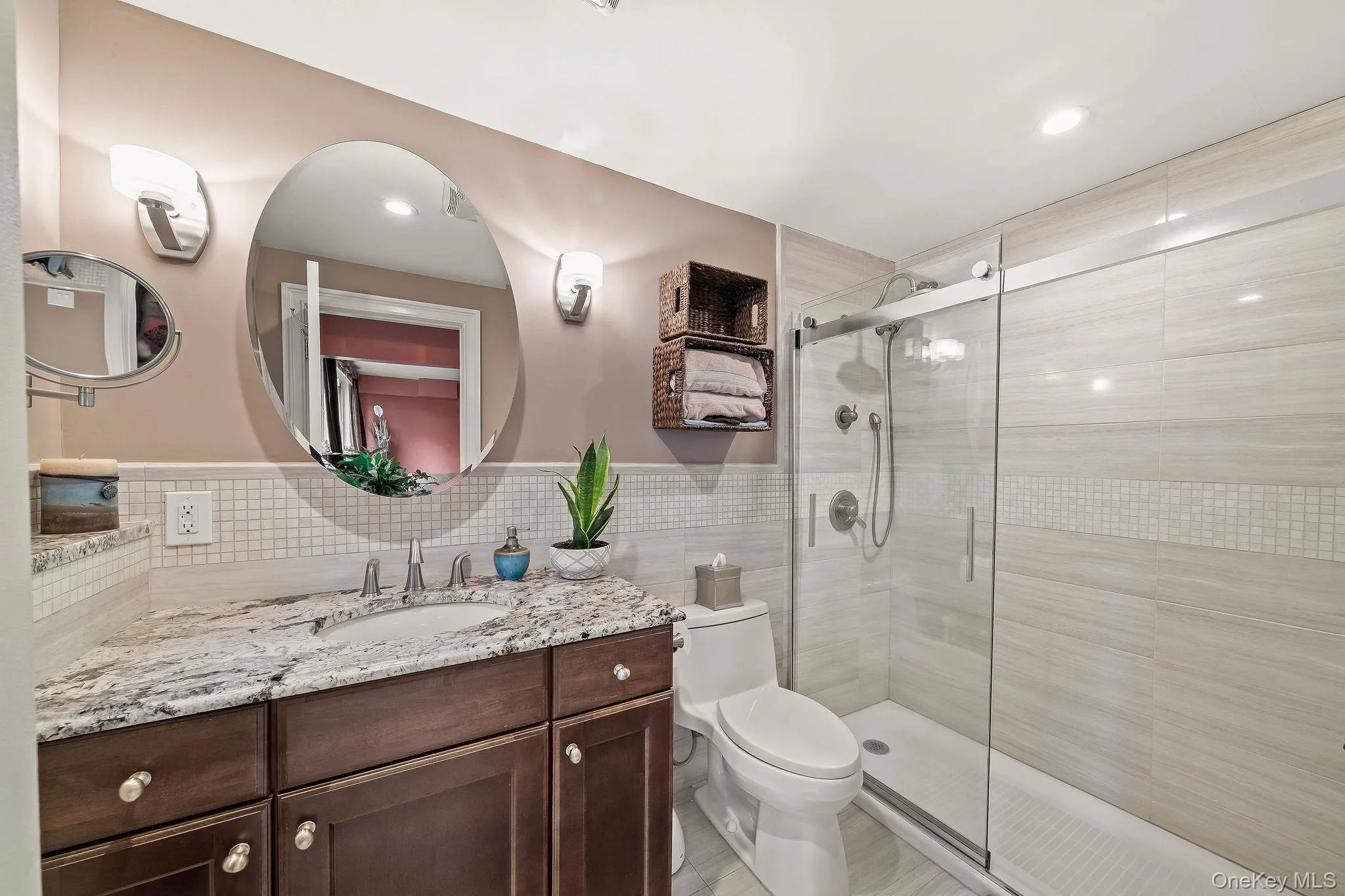 14 Kay Street, Oyster Bay, NY, 3 Bedrooms Bedrooms, 7 Rooms Rooms,2 BathroomsBathrooms,Residential,For Rent,Kay,0,1054054 14 Kay Street, Oyster Bay, NY, 3 Bedrooms Bedrooms, 7 Rooms Rooms,2 BathroomsBathrooms,Residential,For Rent,Kay,0,1054054