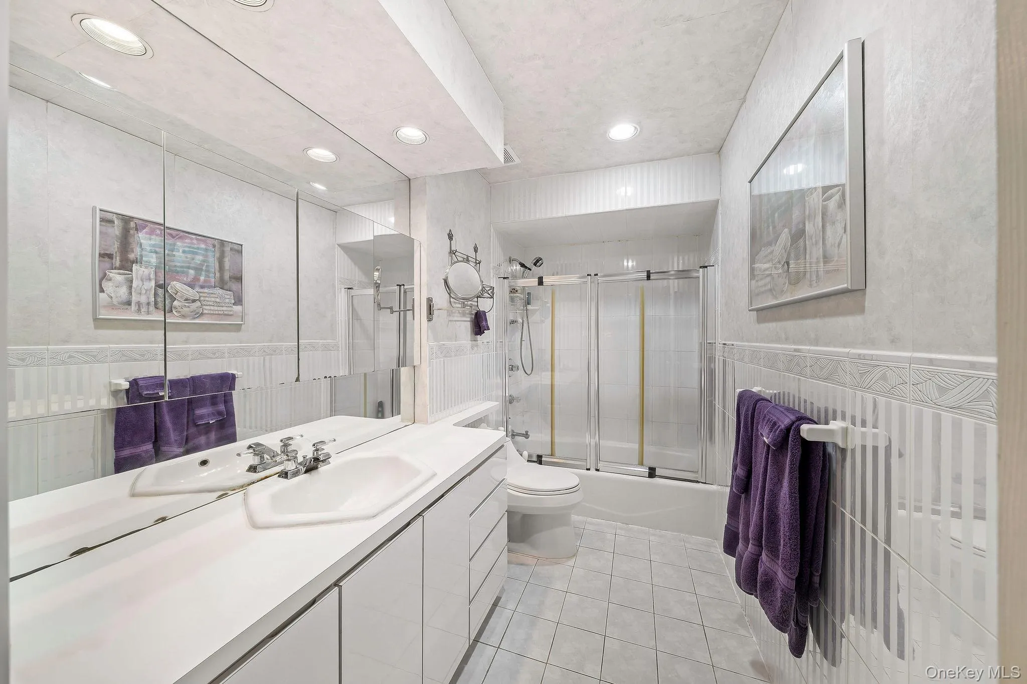14 Kay Street, Oyster Bay, NY, 3 Bedrooms Bedrooms, 7 Rooms Rooms,2 BathroomsBathrooms,Residential,For Rent,Kay,0,1054054 14 Kay Street, Oyster Bay, NY, 3 Bedrooms Bedrooms, 7 Rooms Rooms,2 BathroomsBathrooms,Residential,For Rent,Kay,0,1054054