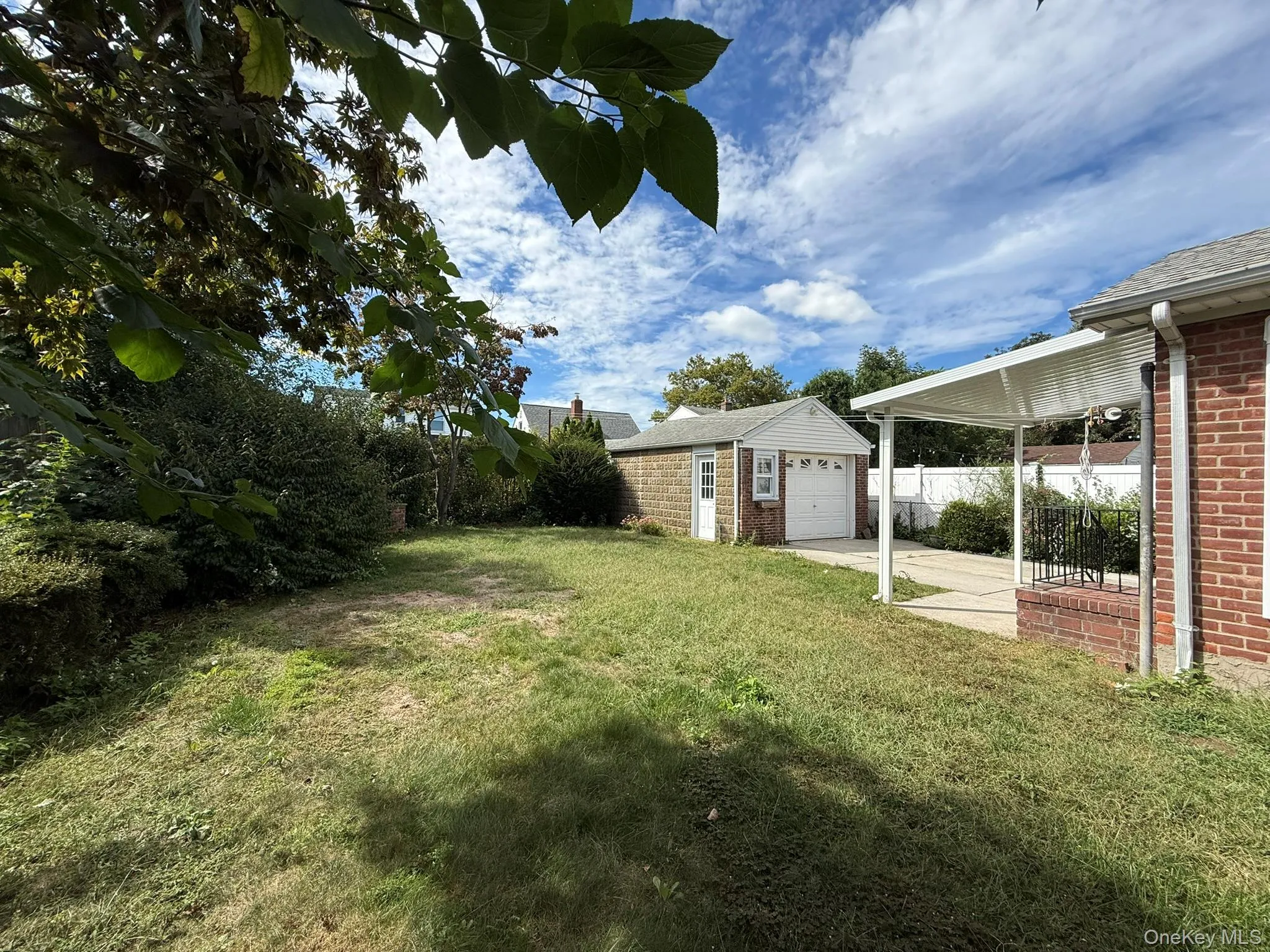375 Latham Road, North Hempstead, NY, 3 Bedrooms Bedrooms, 6 Rooms Rooms,2 BathroomsBathrooms,Residential,For Rent,Latham,0,1054055 375 Latham Road, North Hempstead, NY, 3 Bedrooms Bedrooms, 6 Rooms Rooms,2 BathroomsBathrooms,Residential,For Rent,Latham,0,1054055