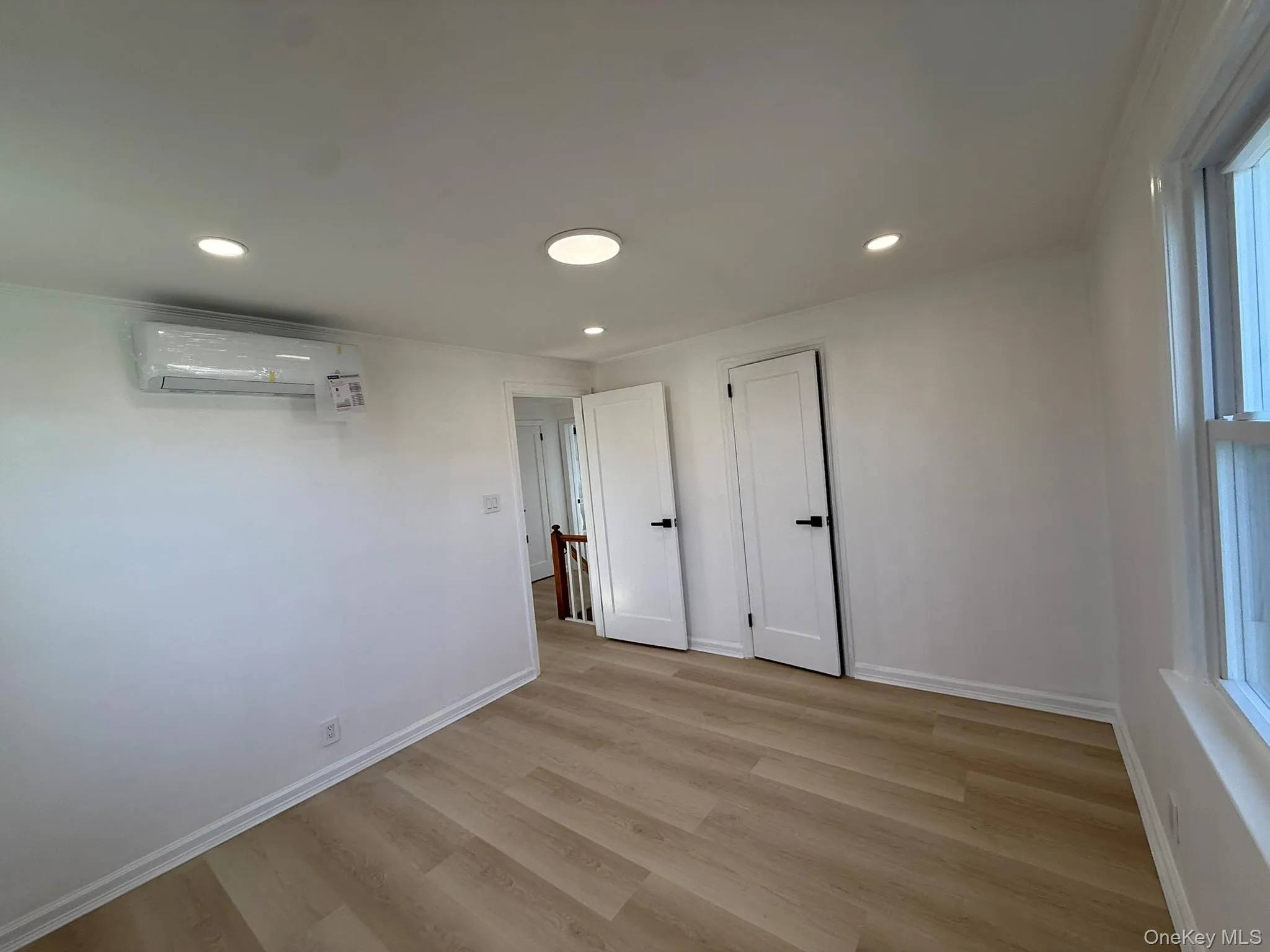 375 Latham Road, North Hempstead, NY, 3 Bedrooms Bedrooms, 6 Rooms Rooms,2 BathroomsBathrooms,Residential,For Rent,Latham,0,1054055 375 Latham Road, North Hempstead, NY, 3 Bedrooms Bedrooms, 6 Rooms Rooms,2 BathroomsBathrooms,Residential,For Rent,Latham,0,1054055