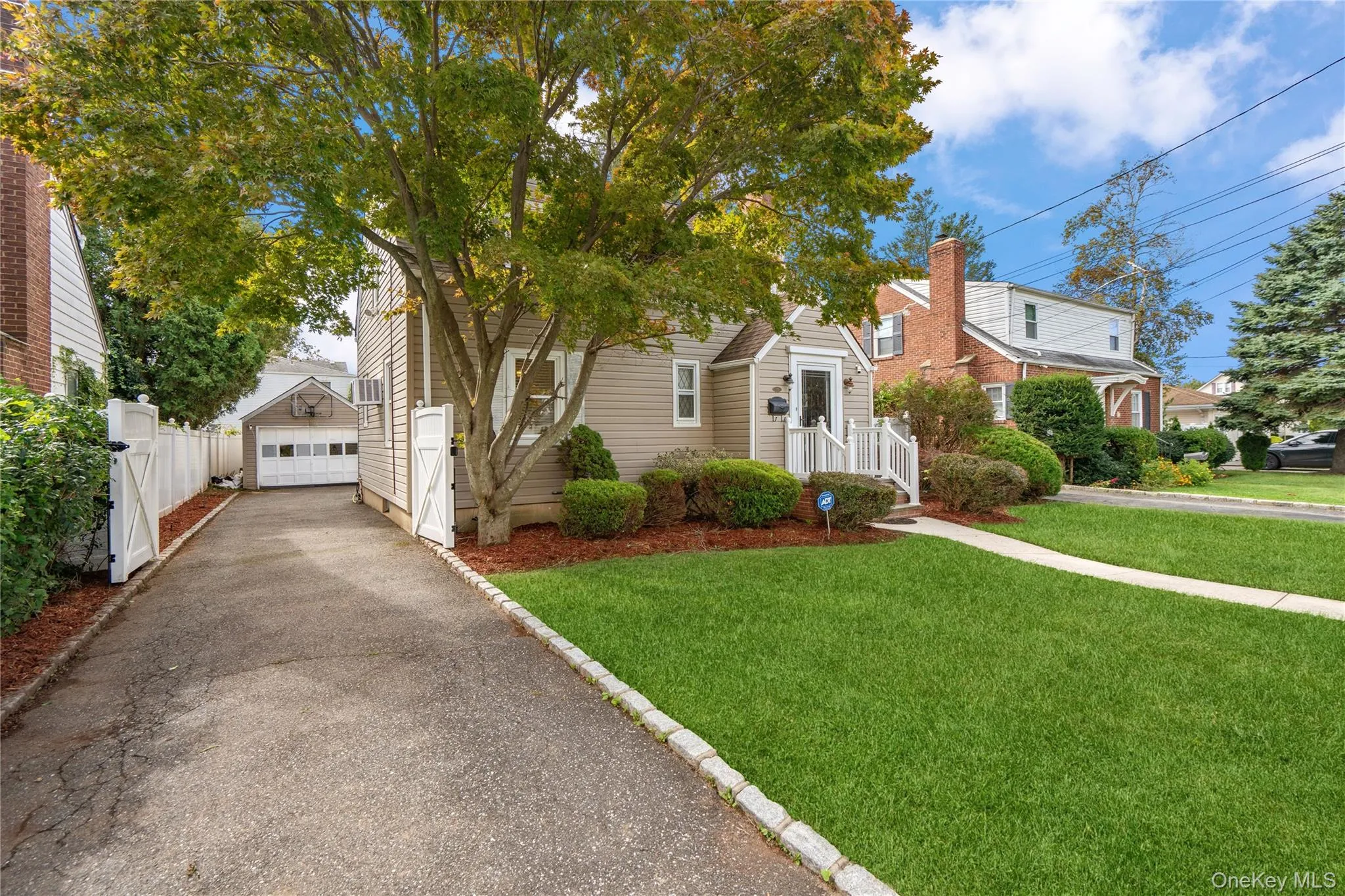 173 2nd Street, Oyster Bay, NY, 3 Bedrooms Bedrooms, 7 Rooms Rooms,2 BathroomsBathrooms,Residential,For Rent,2nd,0,1054063 173 2nd Street, Oyster Bay, NY, 3 Bedrooms Bedrooms, 7 Rooms Rooms,2 BathroomsBathrooms,Residential,For Rent,2nd,0,1054063