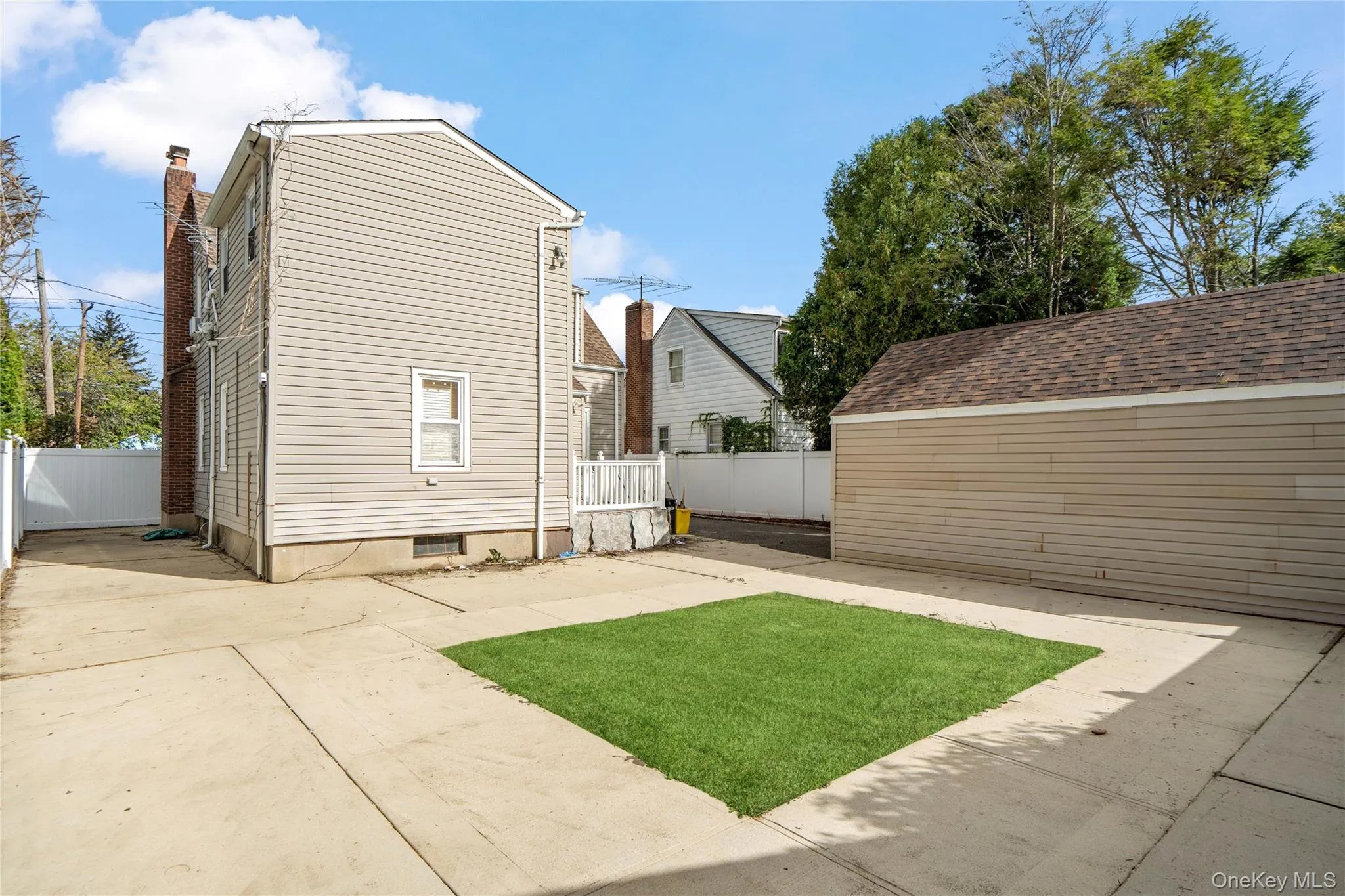 173 2nd Street, Oyster Bay, NY, 3 Bedrooms Bedrooms, 7 Rooms Rooms,2 BathroomsBathrooms,Residential,For Rent,2nd,0,1054063 173 2nd Street, Oyster Bay, NY, 3 Bedrooms Bedrooms, 7 Rooms Rooms,2 BathroomsBathrooms,Residential,For Rent,2nd,0,1054063