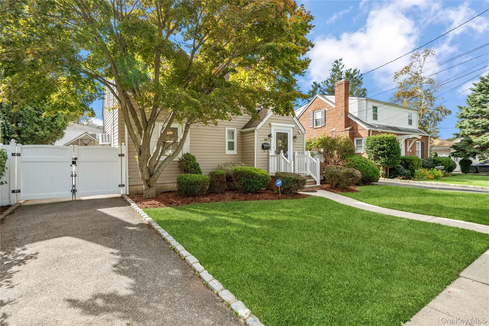 173 2nd Street, Oyster Bay, NY, 3 Bedrooms Bedrooms, 7 Rooms Rooms,2 BathroomsBathrooms,Residential,For Rent,2nd,0,1054063 173 2nd Street, Oyster Bay, NY, 3 Bedrooms Bedrooms, 7 Rooms Rooms,2 BathroomsBathrooms,Residential,For Rent,2nd,0,1054063