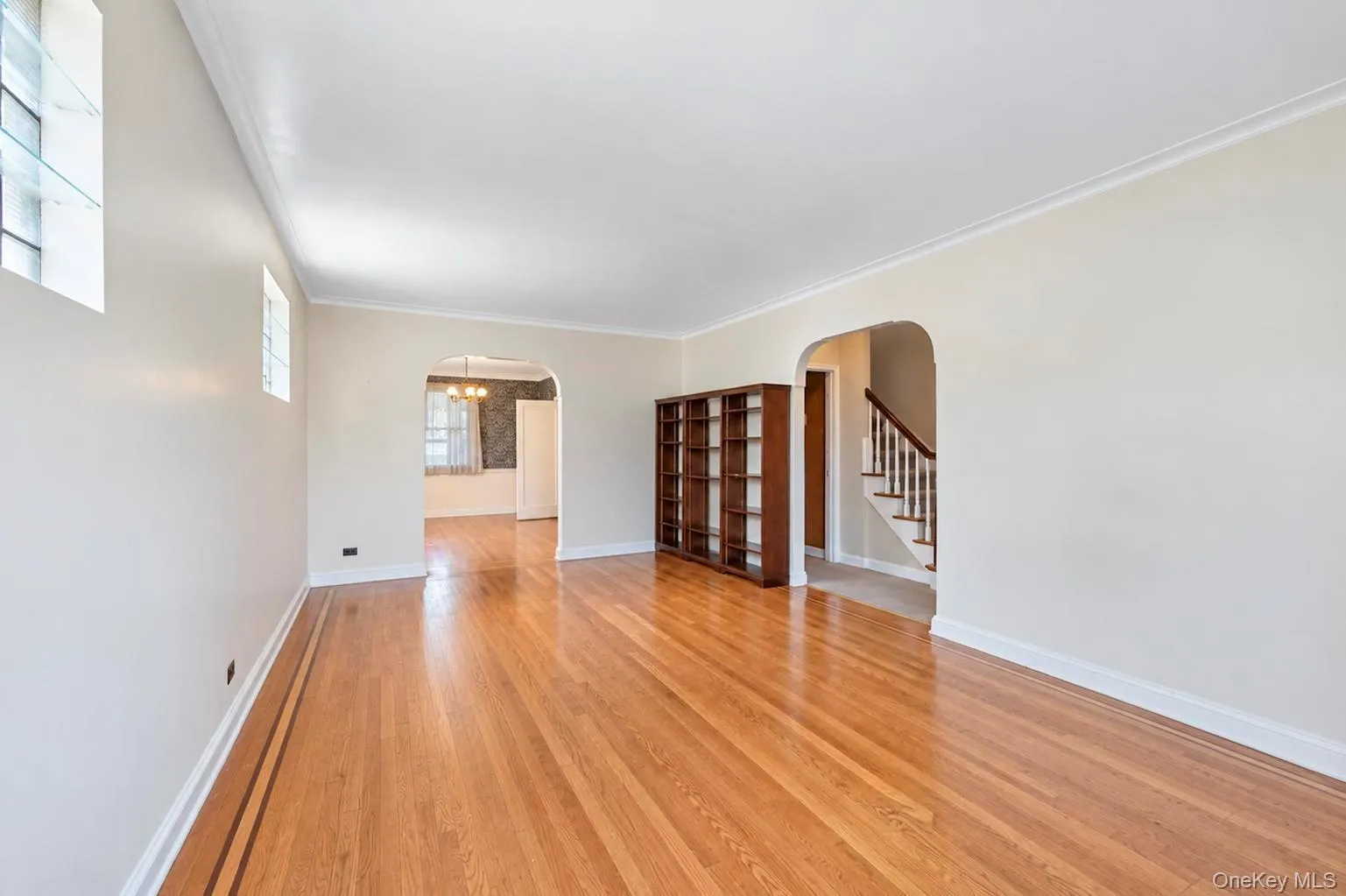 1845 Hering Avenue, New York, NY, 3 Bedrooms Bedrooms, 6 Rooms Rooms,2 BathroomsBathrooms,Residential,For Rent,Hering,0,1054064 1845 Hering Avenue, New York, NY, 3 Bedrooms Bedrooms, 6 Rooms Rooms,2 BathroomsBathrooms,Residential,For Rent,Hering,0,1054064