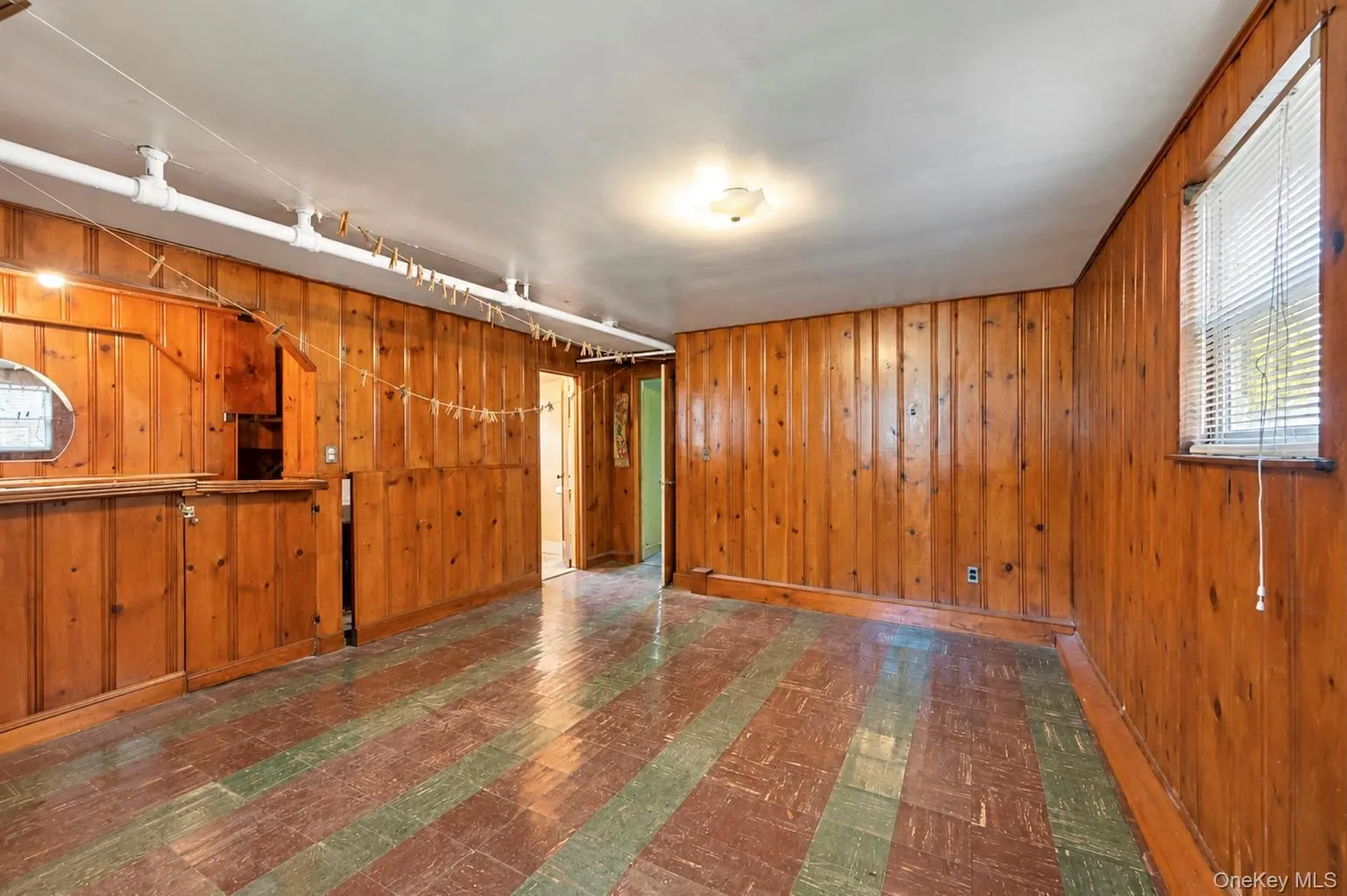 1845 Hering Avenue, New York, NY, 3 Bedrooms Bedrooms, 6 Rooms Rooms,2 BathroomsBathrooms,Residential,For Rent,Hering,0,1054064 1845 Hering Avenue, New York, NY, 3 Bedrooms Bedrooms, 6 Rooms Rooms,2 BathroomsBathrooms,Residential,For Rent,Hering,0,1054064