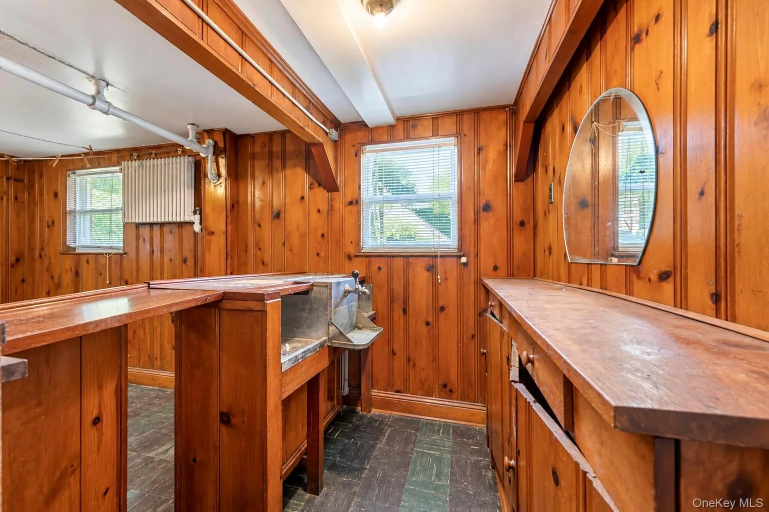 1845 Hering Avenue, New York, NY, 3 Bedrooms Bedrooms, 6 Rooms Rooms,2 BathroomsBathrooms,Residential,For Rent,Hering,0,1054064 1845 Hering Avenue, New York, NY, 3 Bedrooms Bedrooms, 6 Rooms Rooms,2 BathroomsBathrooms,Residential,For Rent,Hering,0,1054064