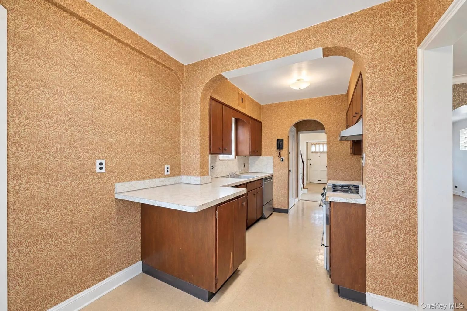 1845 Hering Avenue, New York, NY, 3 Bedrooms Bedrooms, 6 Rooms Rooms,2 BathroomsBathrooms,Residential,For Rent,Hering,0,1054064 1845 Hering Avenue, New York, NY, 3 Bedrooms Bedrooms, 6 Rooms Rooms,2 BathroomsBathrooms,Residential,For Rent,Hering,0,1054064