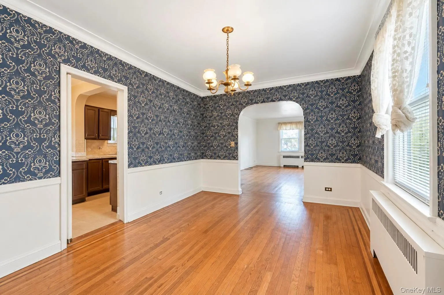 1845 Hering Avenue, New York, NY, 3 Bedrooms Bedrooms, 6 Rooms Rooms,2 BathroomsBathrooms,Residential,For Rent,Hering,0,1054064 1845 Hering Avenue, New York, NY, 3 Bedrooms Bedrooms, 6 Rooms Rooms,2 BathroomsBathrooms,Residential,For Rent,Hering,0,1054064