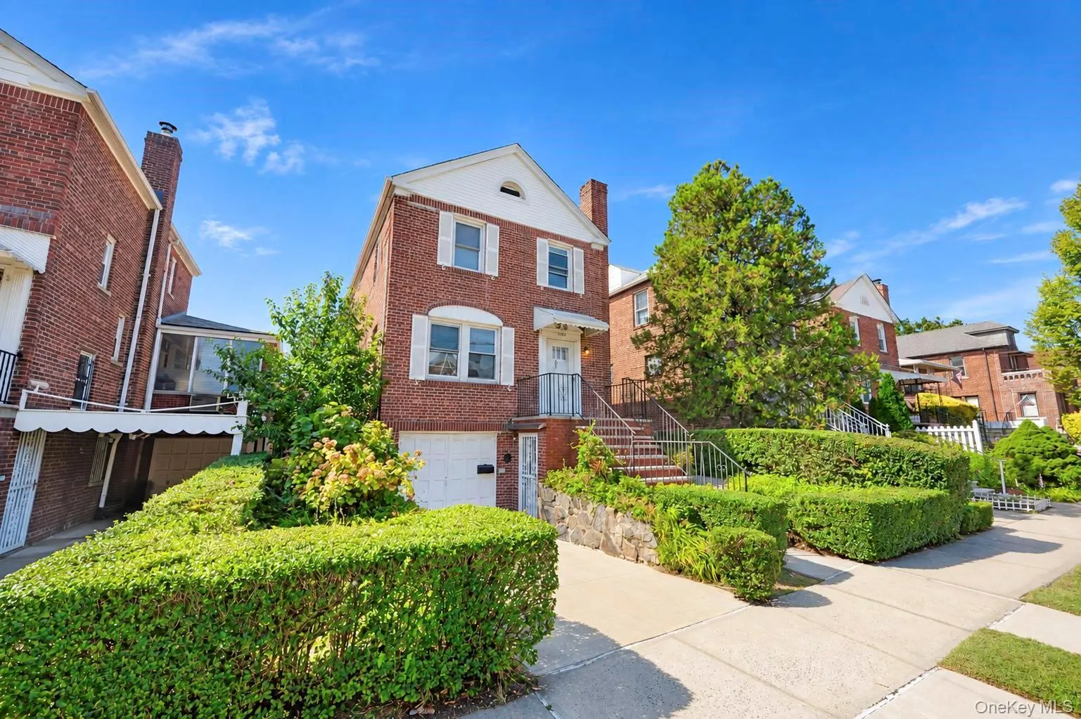 1845 Hering Avenue, New York, NY, 3 Bedrooms Bedrooms, 6 Rooms Rooms,2 BathroomsBathrooms,Residential,For Rent,Hering,0,1054064 1845 Hering Avenue, New York, NY, 3 Bedrooms Bedrooms, 6 Rooms Rooms,2 BathroomsBathrooms,Residential,For Rent,Hering,0,1054064