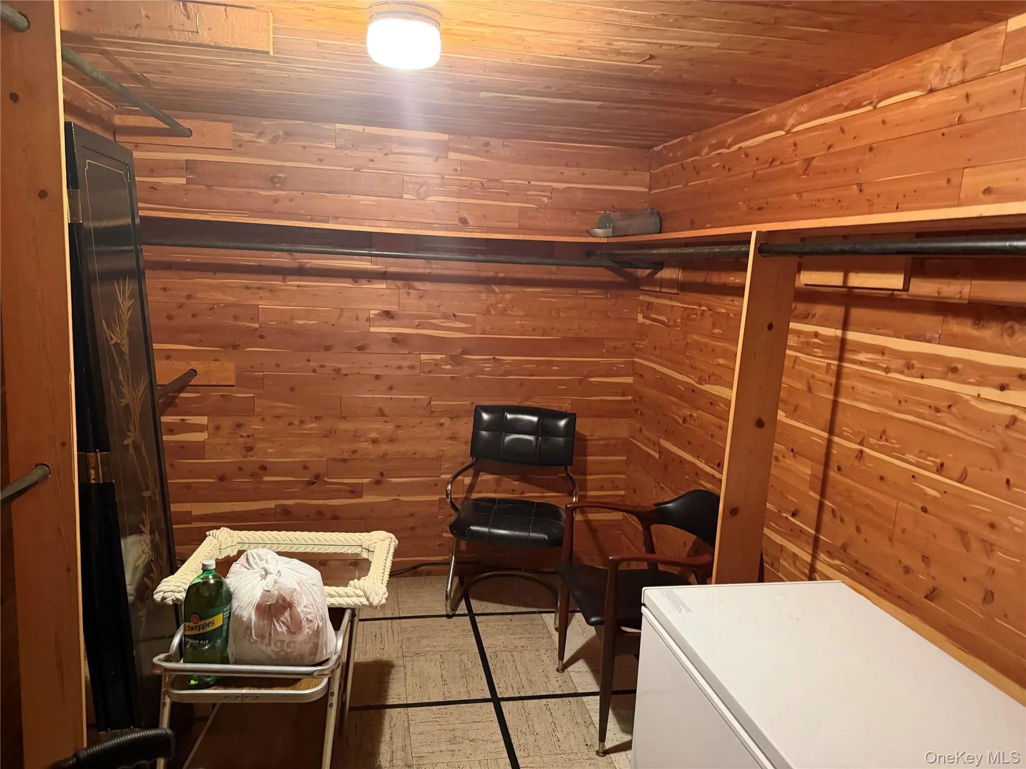 6275 Douglaston Parkway, New York, NY, 4 Bedrooms Bedrooms, 7 Rooms Rooms,2 BathroomsBathrooms,Residential,For Rent,Douglaston,0,1054068 6275 Douglaston Parkway, New York, NY, 4 Bedrooms Bedrooms, 7 Rooms Rooms,2 BathroomsBathrooms,Residential,For Rent,Douglaston,0,1054068
