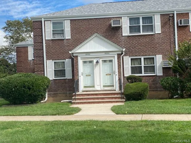 245-70 77th Crescent, New York, NY, 4 Bedrooms Bedrooms, 8 Rooms Rooms,2 BathroomsBathrooms,Residential,For Rent,77th,0,1054069 245-70 77th Crescent, New York, NY, 4 Bedrooms Bedrooms, 8 Rooms Rooms,2 BathroomsBathrooms,Residential,For Rent,77th,0,1054069