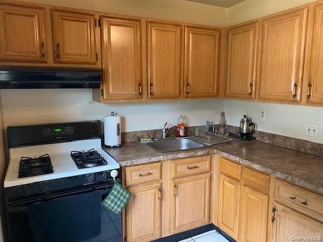 245-70 77th Crescent, New York, NY, 4 Bedrooms Bedrooms, 8 Rooms Rooms,2 BathroomsBathrooms,Residential,For Rent,77th,0,1054069 245-70 77th Crescent, New York, NY, 4 Bedrooms Bedrooms, 8 Rooms Rooms,2 BathroomsBathrooms,Residential,For Rent,77th,0,1054069