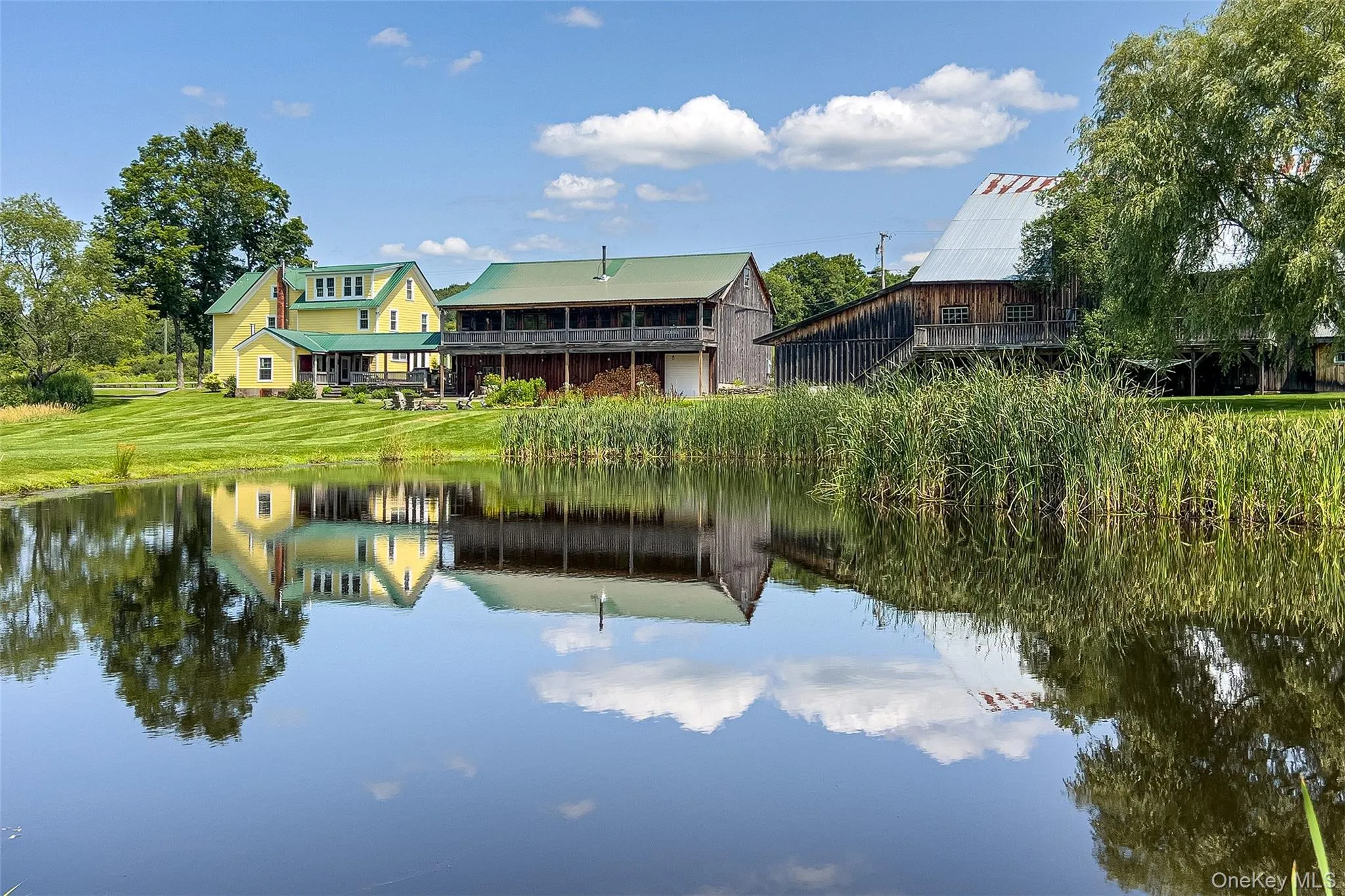 16 acres, 2 ponds, 3 buildings 16 acres, 2 ponds, 3 buildings