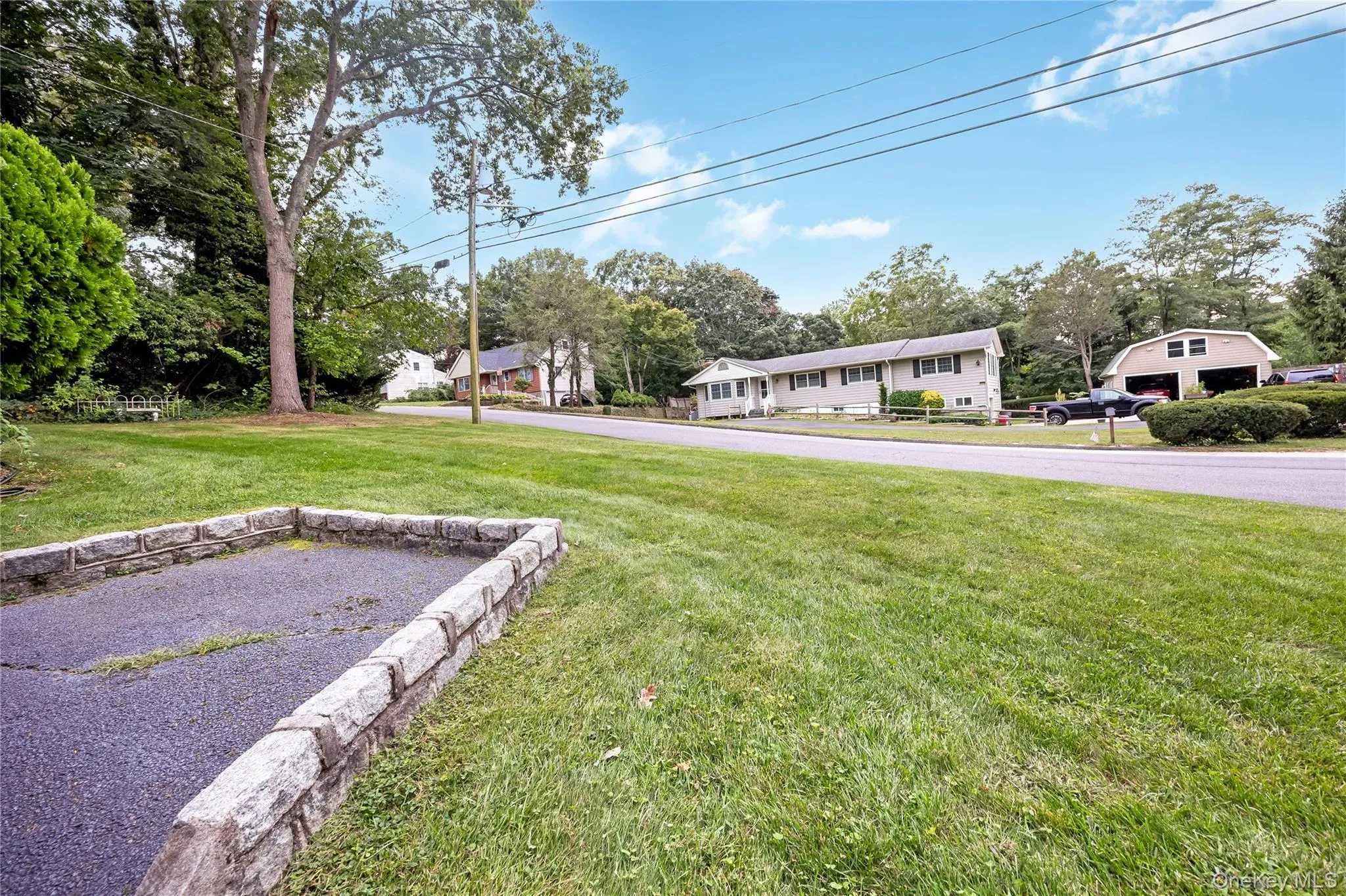 146 Elm Street, Brookhaven, NY, 3 Bedrooms Bedrooms, 7 Rooms Rooms,2 BathroomsBathrooms,Residential,For Rent,Elm,0,1054075 146 Elm Street, Brookhaven, NY, 3 Bedrooms Bedrooms, 7 Rooms Rooms,2 BathroomsBathrooms,Residential,For Rent,Elm,0,1054075