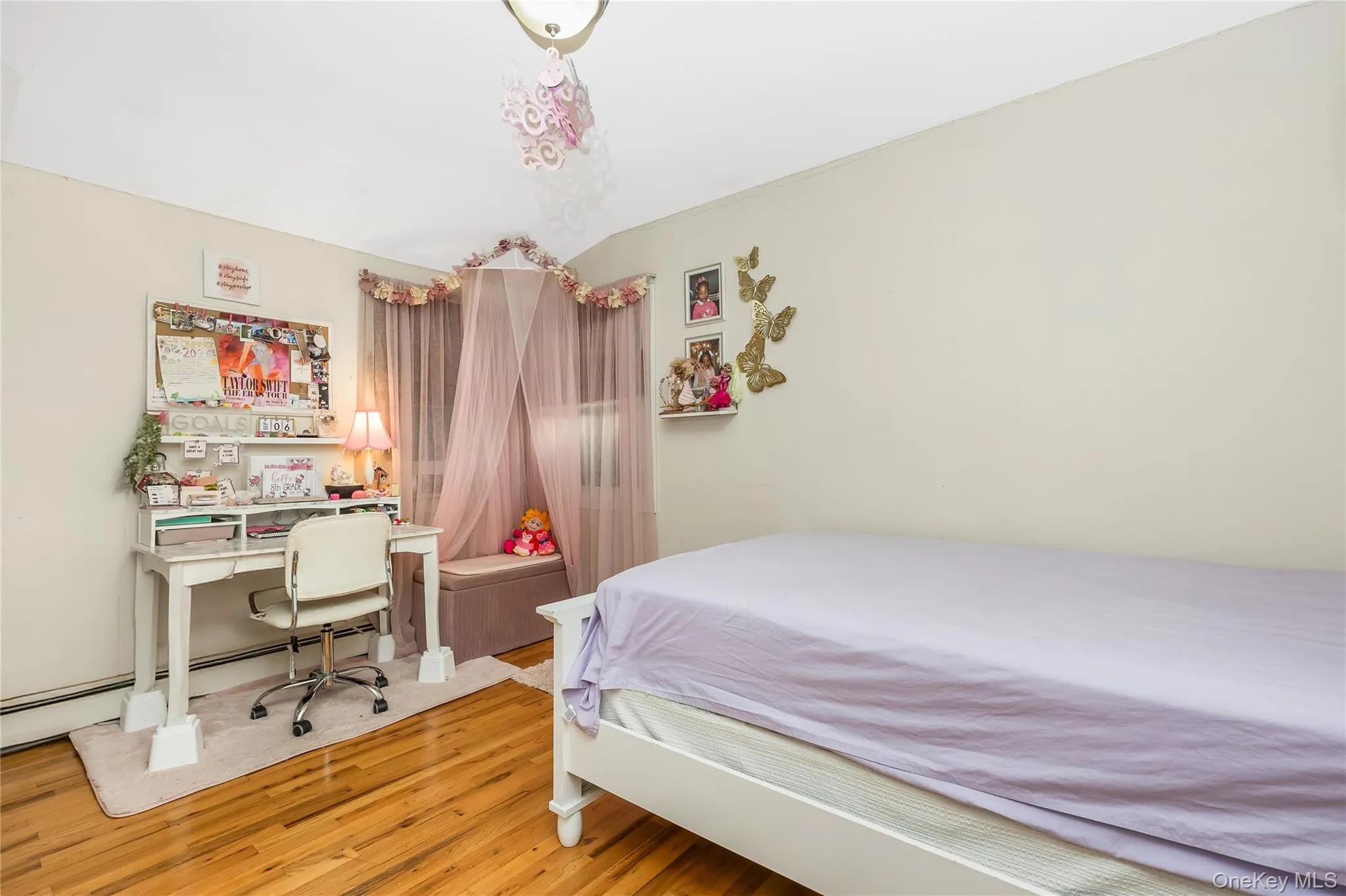 146 Elm Street, Brookhaven, NY, 3 Bedrooms Bedrooms, 7 Rooms Rooms,2 BathroomsBathrooms,Residential,For Rent,Elm,0,1054075 146 Elm Street, Brookhaven, NY, 3 Bedrooms Bedrooms, 7 Rooms Rooms,2 BathroomsBathrooms,Residential,For Rent,Elm,0,1054075