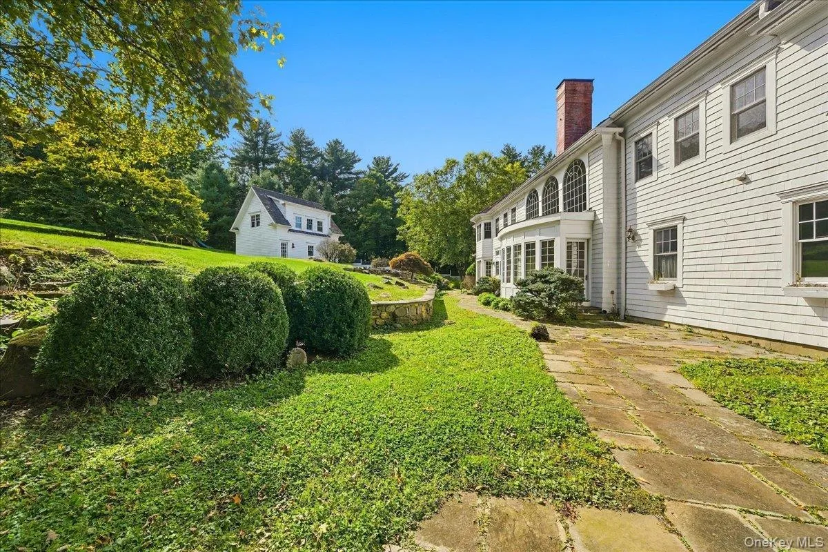 382 Pine Brook Road, Pound Ridge, NY, 6 Bedrooms Bedrooms, 14 Rooms Rooms,5 BathroomsBathrooms,Residential,For Rent,Pine Brook,0,1054078 382 Pine Brook Road, Pound Ridge, NY, 6 Bedrooms Bedrooms, 14 Rooms Rooms,5 BathroomsBathrooms,Residential,For Rent,Pine Brook,0,1054078