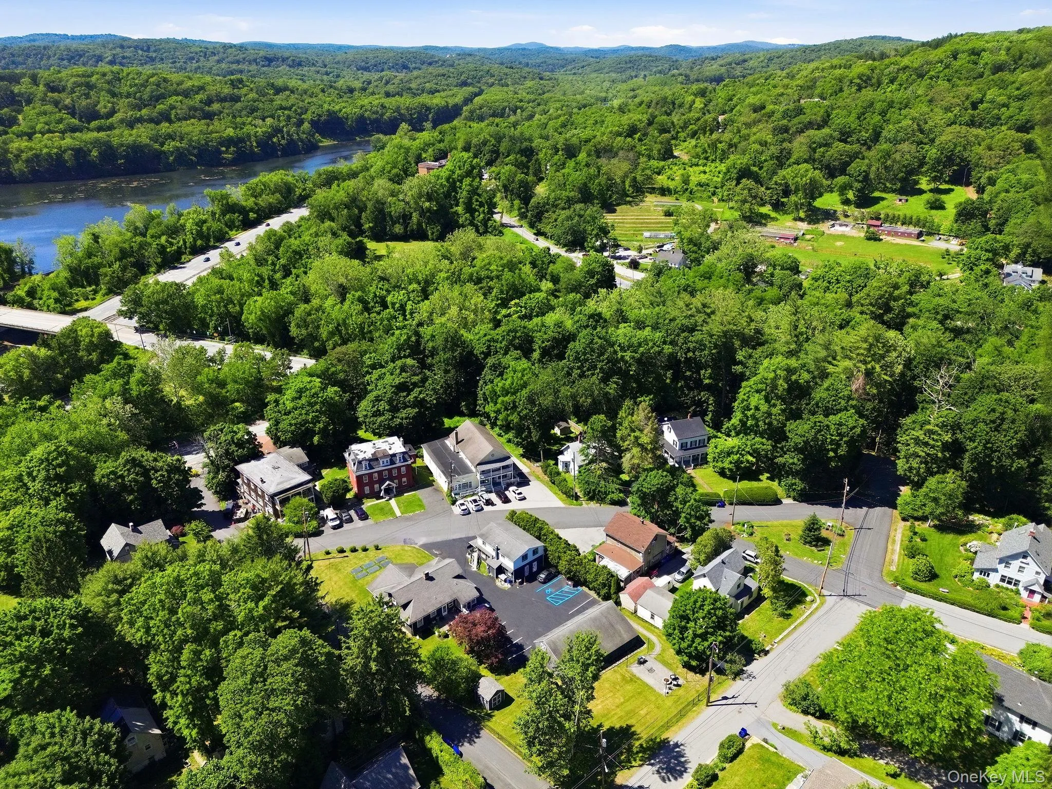 1 Main Street, North Salem, NY, 4 Bedroom Bedrooms, 7 Room Rooms,1 BathroomBathrooms,Residential Lease,For Rent,Main,0,1054079 1 Main Street, North Salem, NY, 4 Bedroom Bedrooms, 7 Room Rooms,1 BathroomBathrooms,Residential Lease,For Rent,Main,0,1054079
