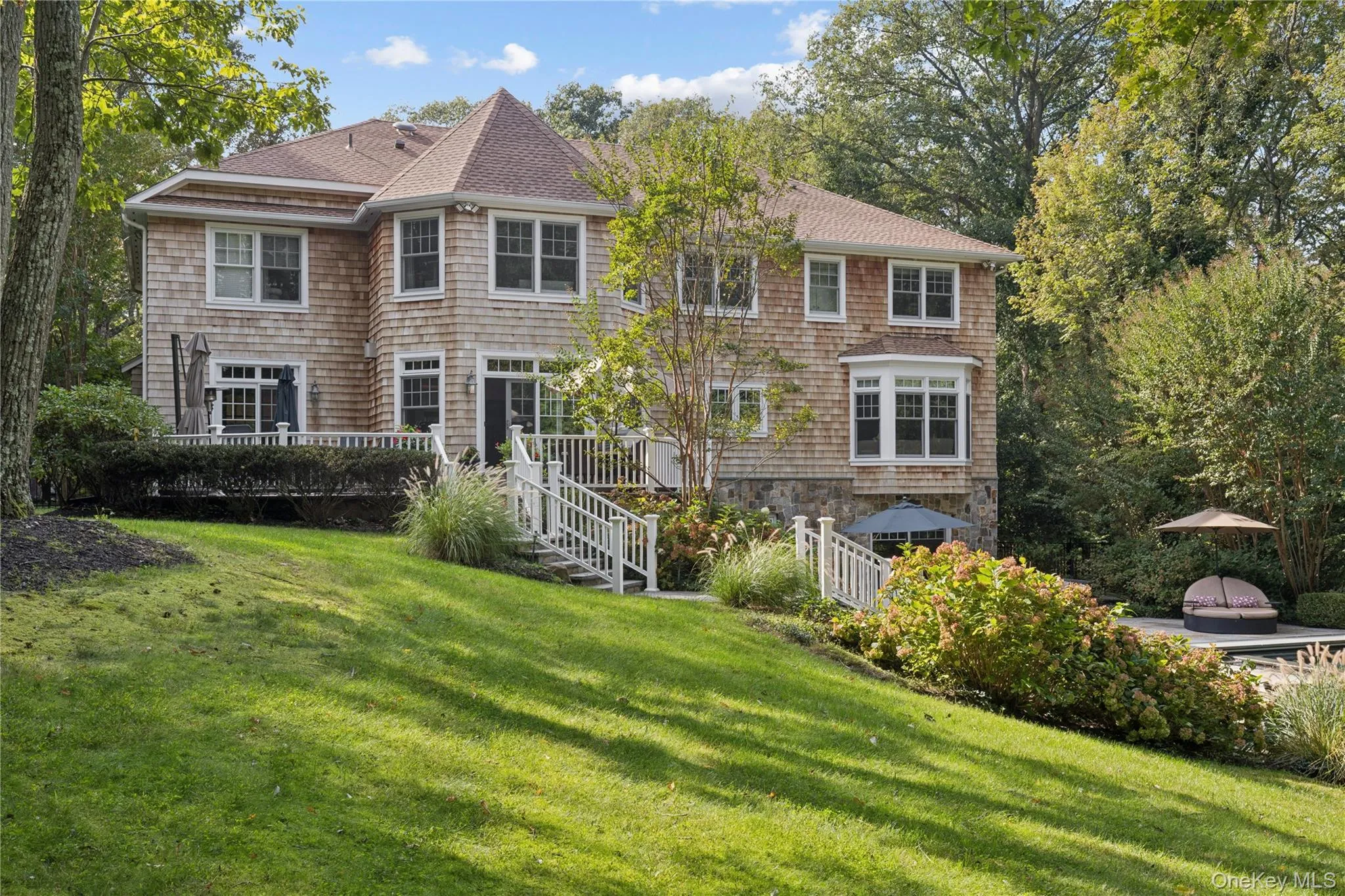 1184 Cove Edge Road, Oyster Bay, NY, 5 Bedrooms Bedrooms, 10 Rooms Rooms,5 BathroomsBathrooms,Residential,For Rent,Cove Edge,0,1054081 1184 Cove Edge Road, Oyster Bay, NY, 5 Bedrooms Bedrooms, 10 Rooms Rooms,5 BathroomsBathrooms,Residential,For Rent,Cove Edge,0,1054081