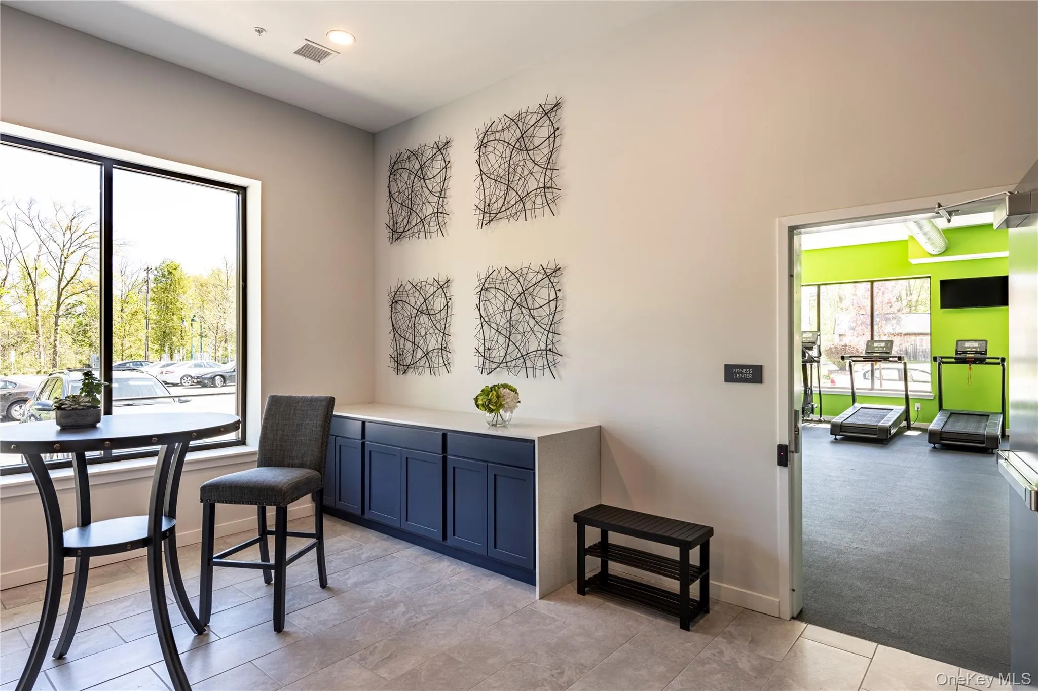 Resident common area. Resident common area.