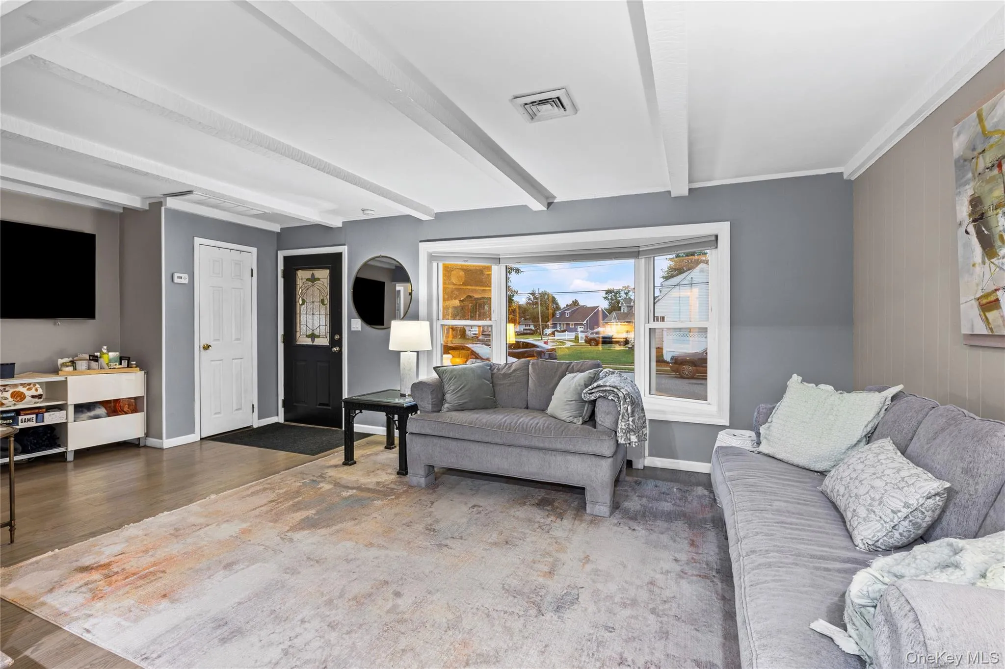 28 Willow Drive, Oyster Bay, NY, 5 Bedrooms Bedrooms, 8 Rooms Rooms,2 BathroomsBathrooms,Residential,For Rent,Willow,0,1054098 28 Willow Drive, Oyster Bay, NY, 5 Bedrooms Bedrooms, 8 Rooms Rooms,2 BathroomsBathrooms,Residential,For Rent,Willow,0,1054098