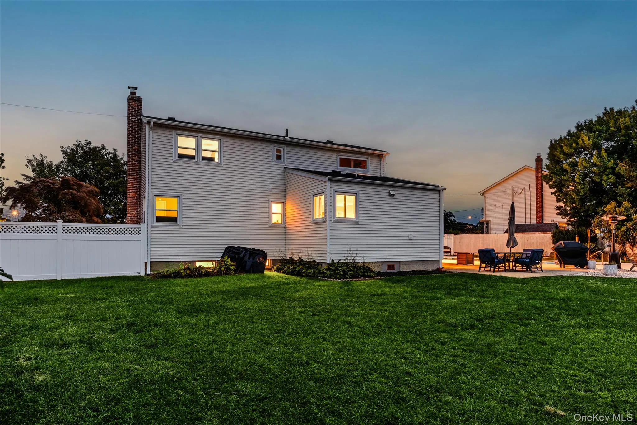 28 Willow Drive, Oyster Bay, NY, 5 Bedrooms Bedrooms, 8 Rooms Rooms,2 BathroomsBathrooms,Residential,For Rent,Willow,0,1054098 28 Willow Drive, Oyster Bay, NY, 5 Bedrooms Bedrooms, 8 Rooms Rooms,2 BathroomsBathrooms,Residential,For Rent,Willow,0,1054098