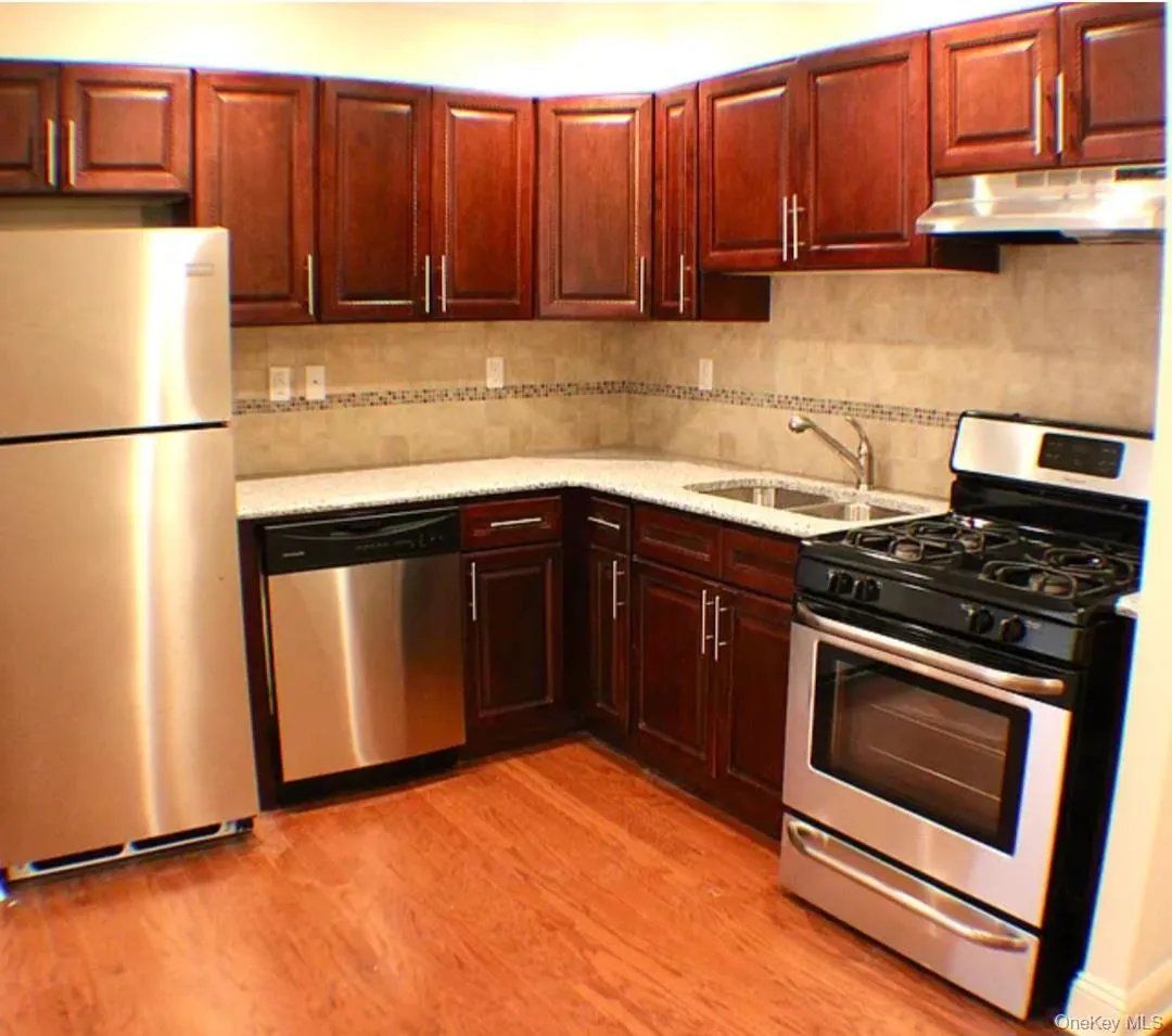 8515 120th Street, New York, NY, 2 Bedrooms Bedrooms, 3 Rooms Rooms,2 BathroomsBathrooms,Residential Lease,For Rent,120th,0,1054100 8515 120th Street, New York, NY, 2 Bedrooms Bedrooms, 3 Rooms Rooms,2 BathroomsBathrooms,Residential Lease,For Rent,120th,0,1054100