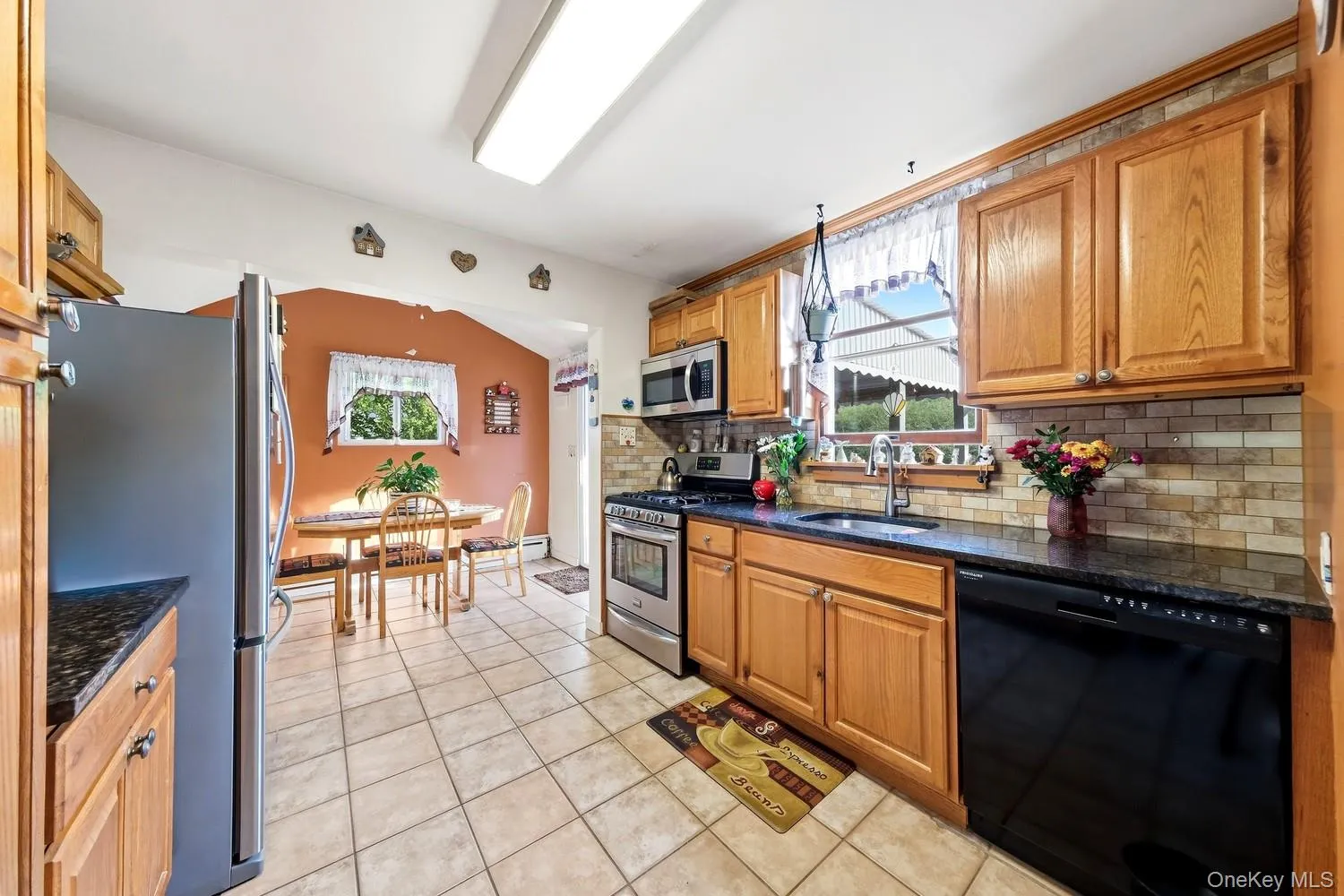 121 Delaware Avenue, Babylon, NY, 3 Bedrooms Bedrooms, 7 Rooms Rooms,2 BathroomsBathrooms,Residential,For Rent,Delaware,0,1054104 121 Delaware Avenue, Babylon, NY, 3 Bedrooms Bedrooms, 7 Rooms Rooms,2 BathroomsBathrooms,Residential,For Rent,Delaware,0,1054104
