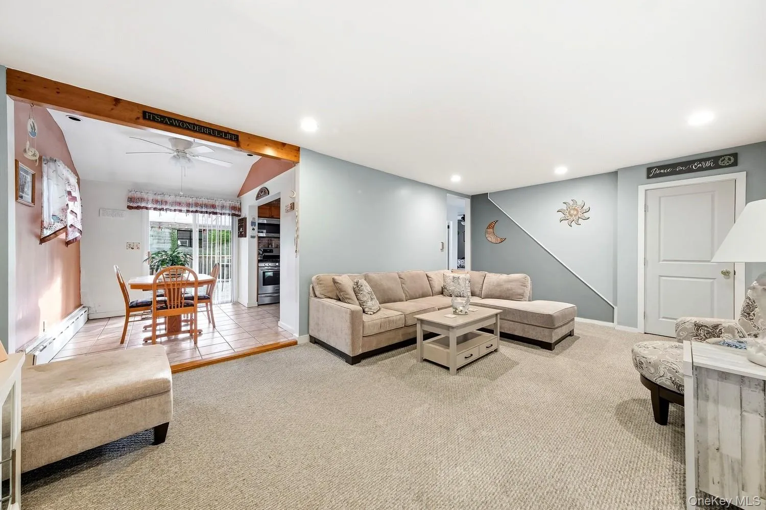 121 Delaware Avenue, Babylon, NY, 3 Bedrooms Bedrooms, 7 Rooms Rooms,2 BathroomsBathrooms,Residential,For Rent,Delaware,0,1054104 121 Delaware Avenue, Babylon, NY, 3 Bedrooms Bedrooms, 7 Rooms Rooms,2 BathroomsBathrooms,Residential,For Rent,Delaware,0,1054104