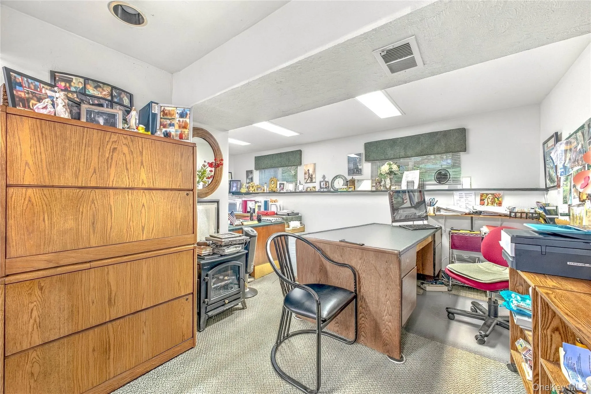 6 Kinsella Street, Huntington, NY, 3 Bedrooms Bedrooms, 8 Rooms Rooms,1 BathroomBathrooms,Residential,For Rent,Kinsella,0,1054108 6 Kinsella Street, Huntington, NY, 3 Bedrooms Bedrooms, 8 Rooms Rooms,1 BathroomBathrooms,Residential,For Rent,Kinsella,0,1054108