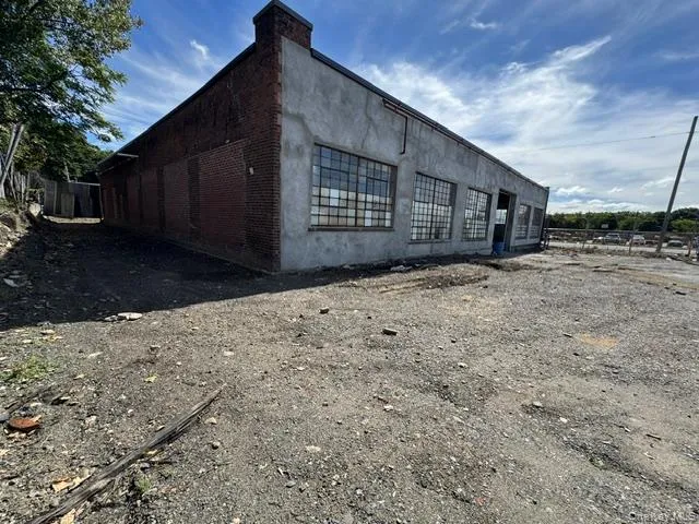 138 Mill Street, Newburgh (city), NY, ,Commercial Lease,For Rent,Mill,0,1054112 138 Mill Street, Newburgh (city), NY, ,Commercial Lease,For Rent,Mill,0,1054112